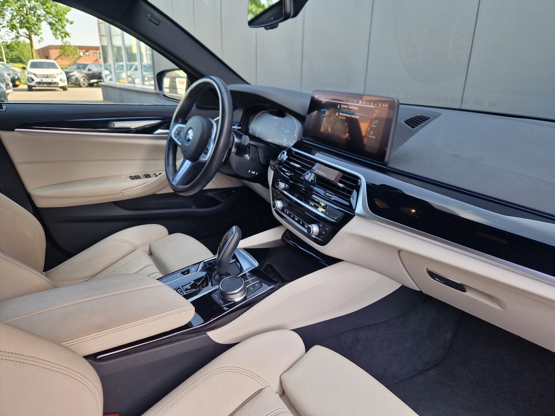 Foto van BMW 530e