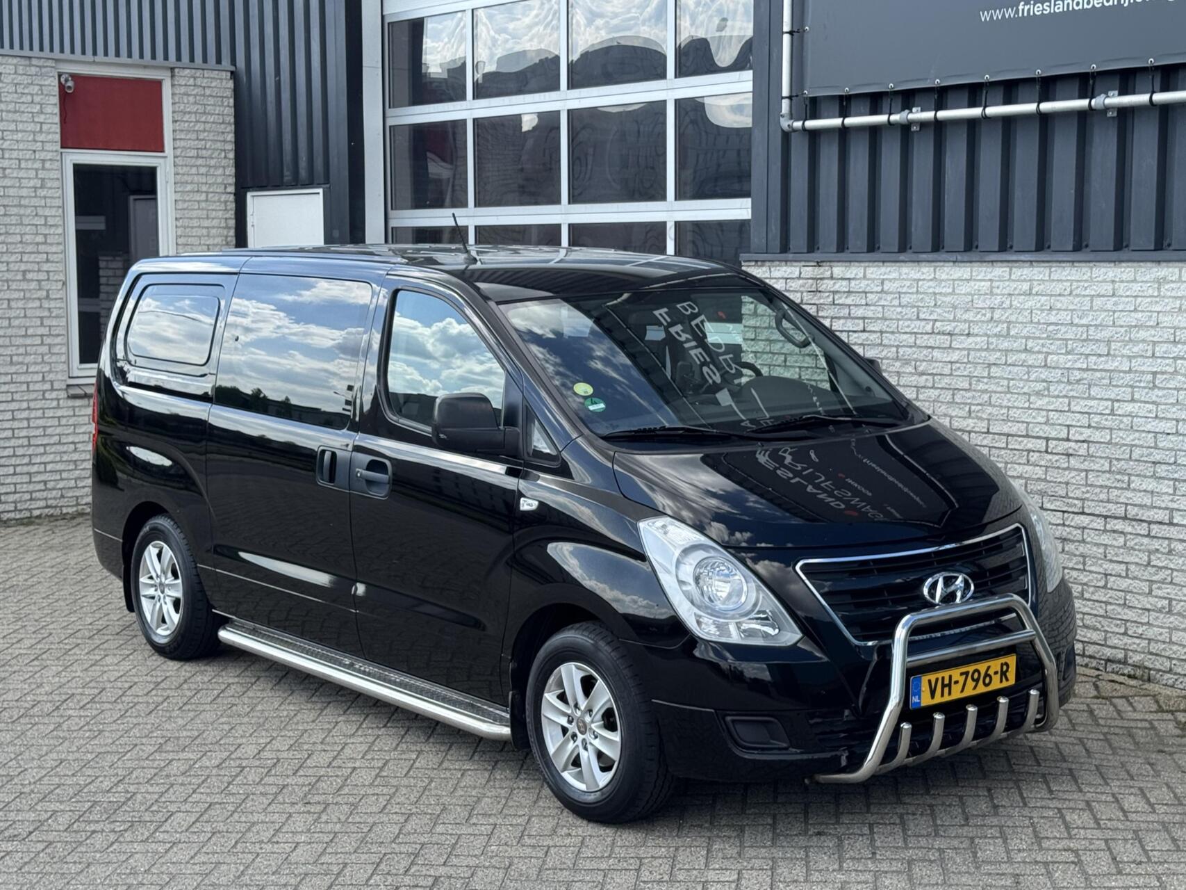 Foto van Hyundai H-1