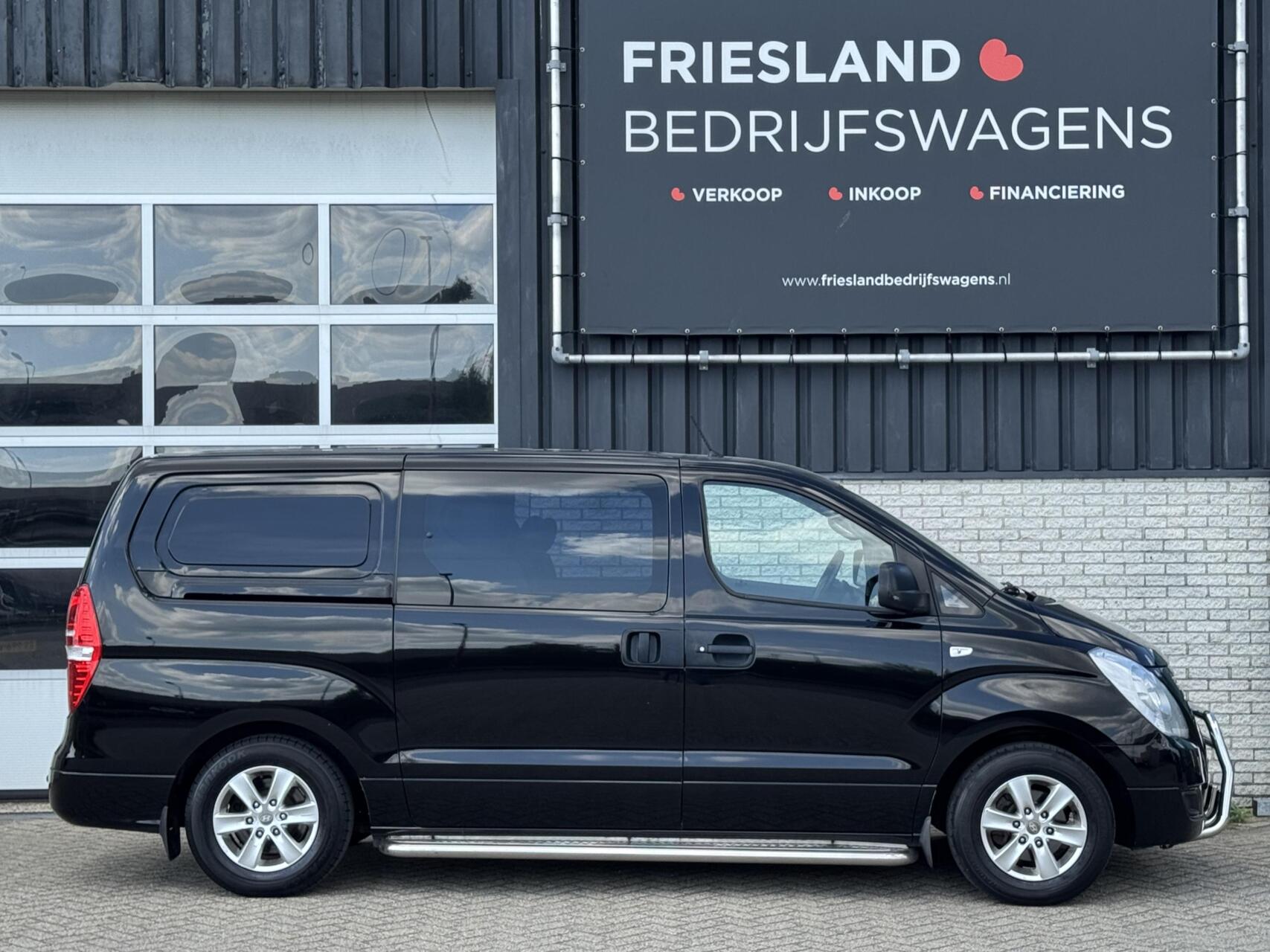Foto van Hyundai H-1