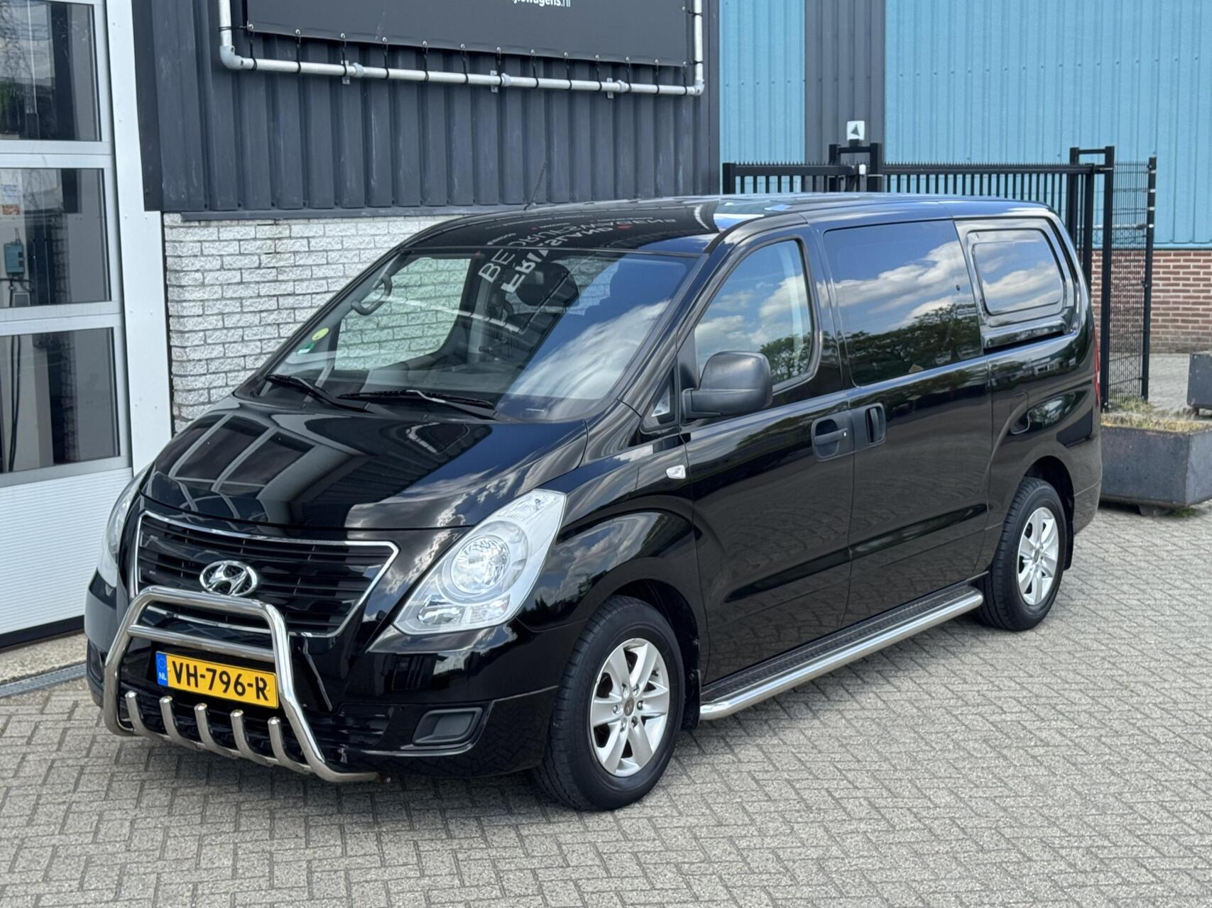 Foto van Hyundai H-1