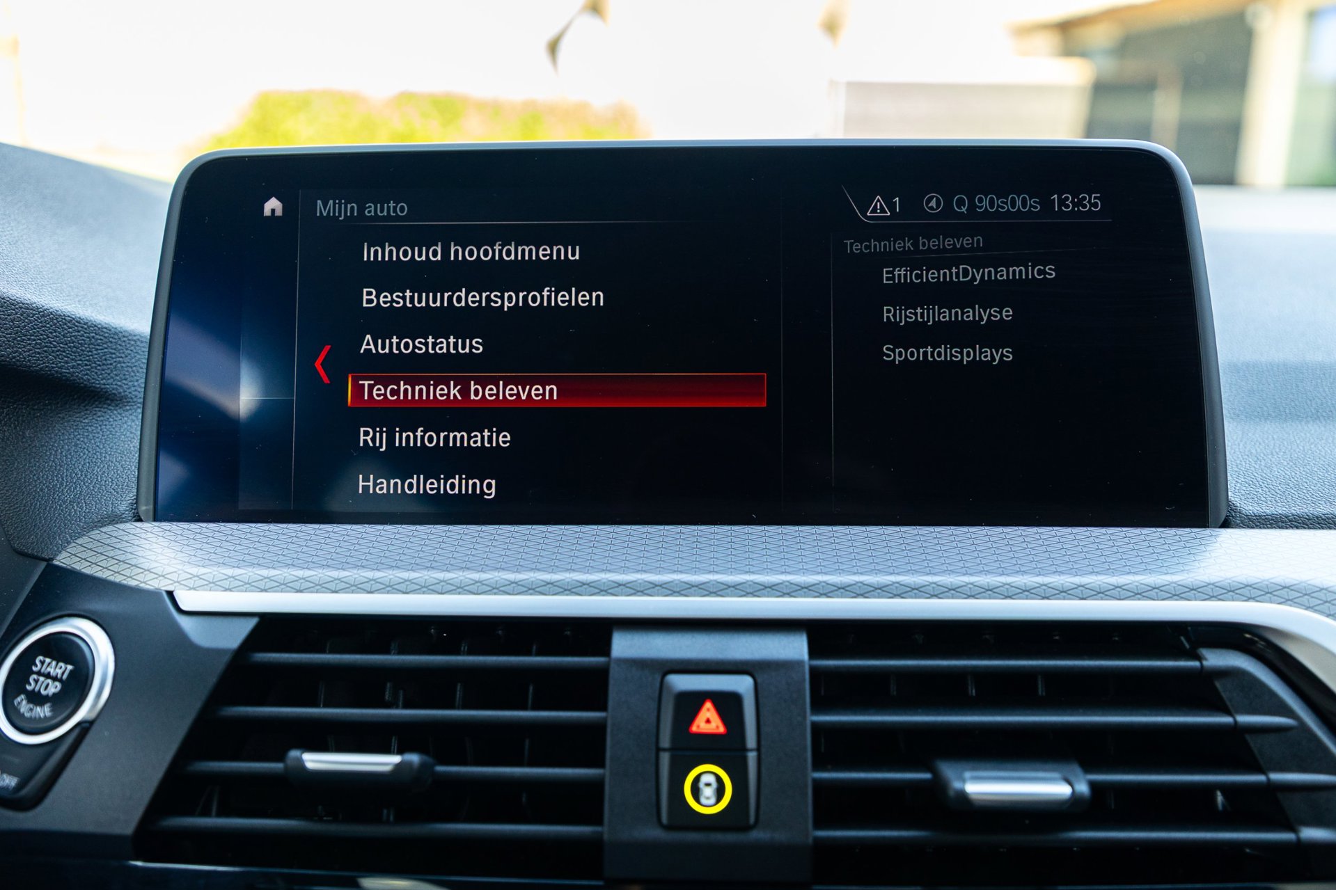 Foto van BMW X3 Sdrive20i