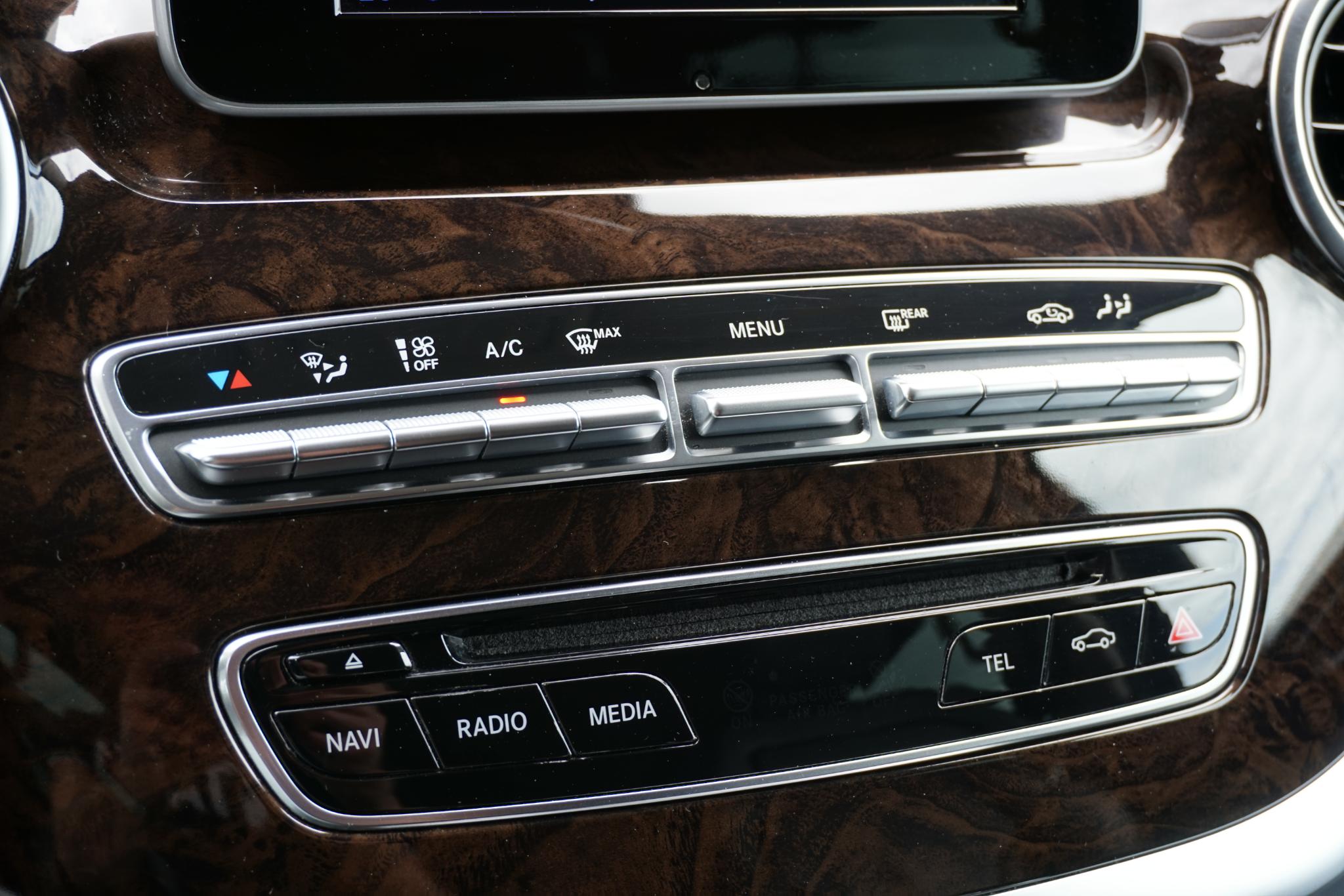 Foto van Mercedes-Benz V-klasse