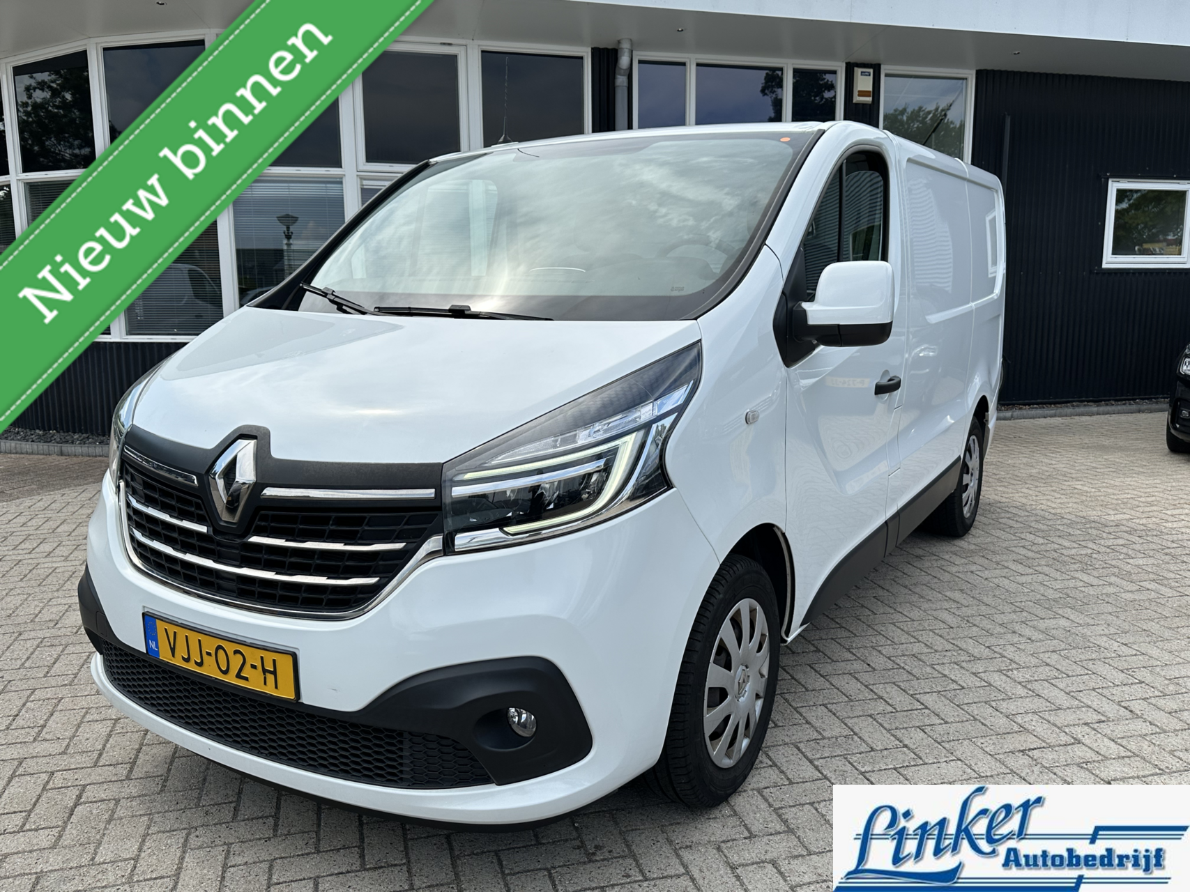 Renault Trafic 2.0 dCi 120 T27 L1H1 Work Edition - TREKH NL-AUTO CRUISE 2021 - voorkant