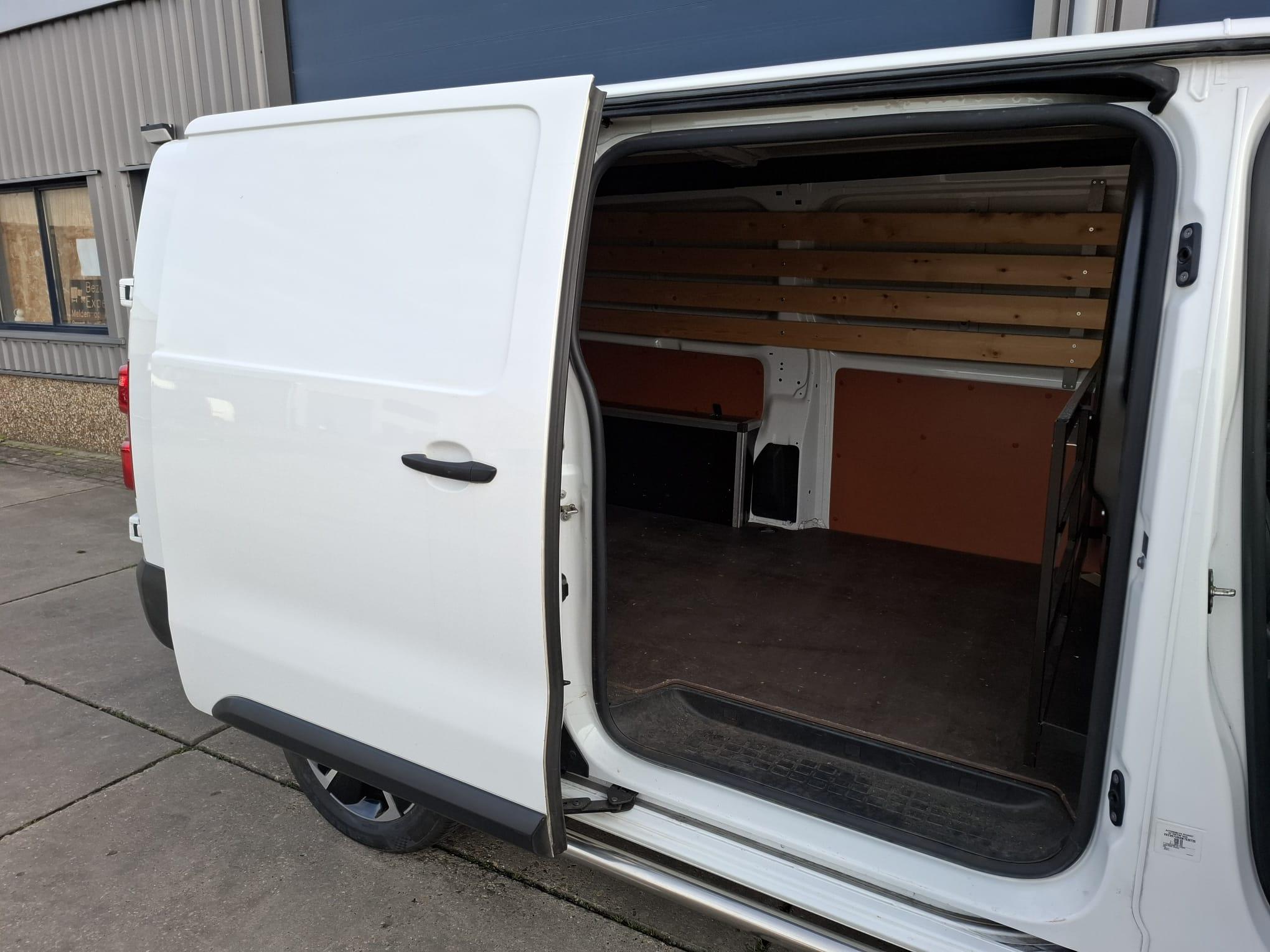 Foto van Opel Vivaro