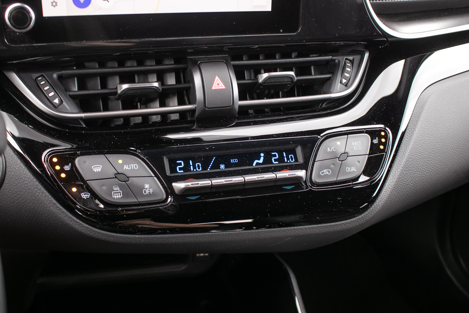 Foto van Toyota C-hr