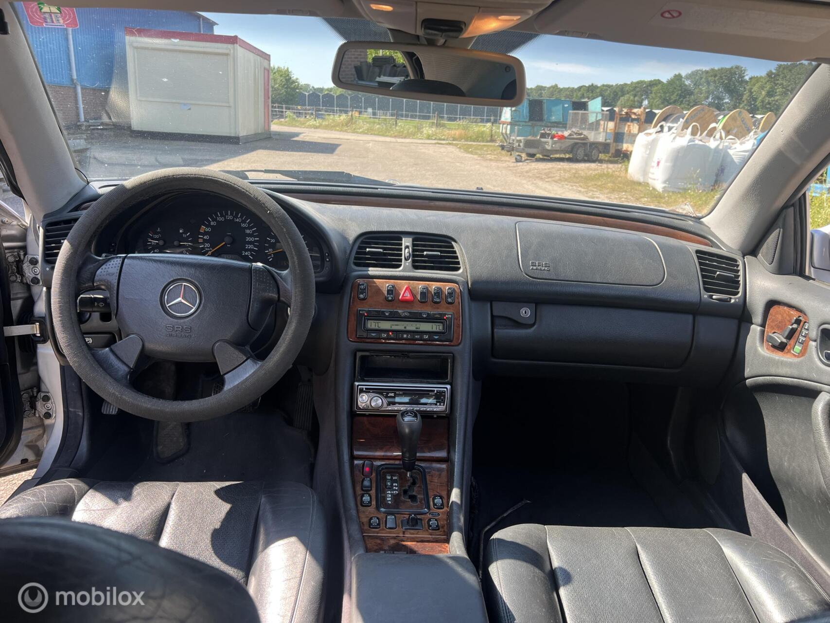Foto van Mercedes-Benz CLK 200