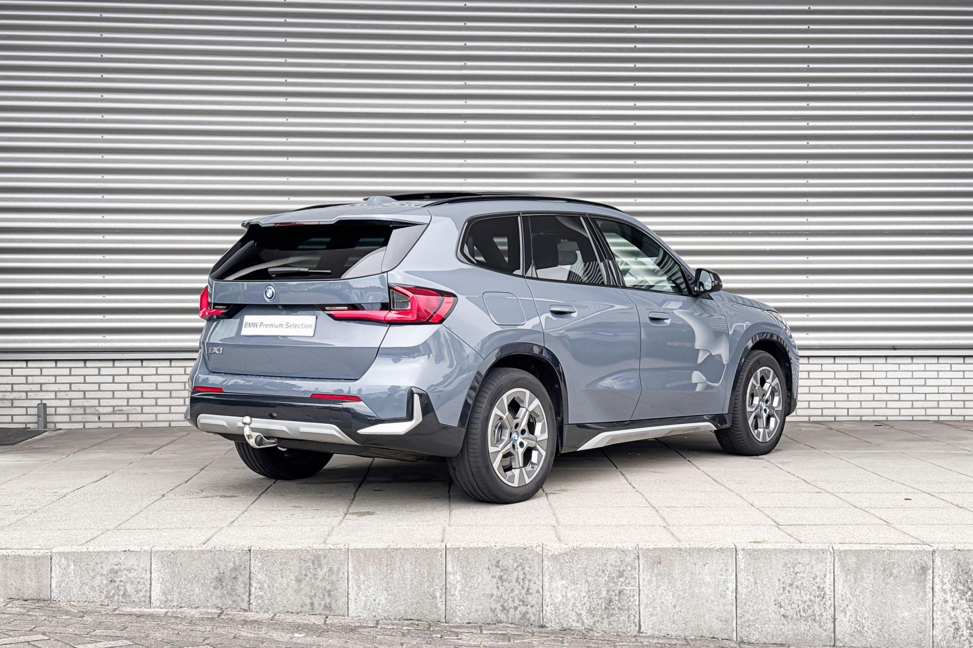 Foto van BMW Ix1 Xdrive30