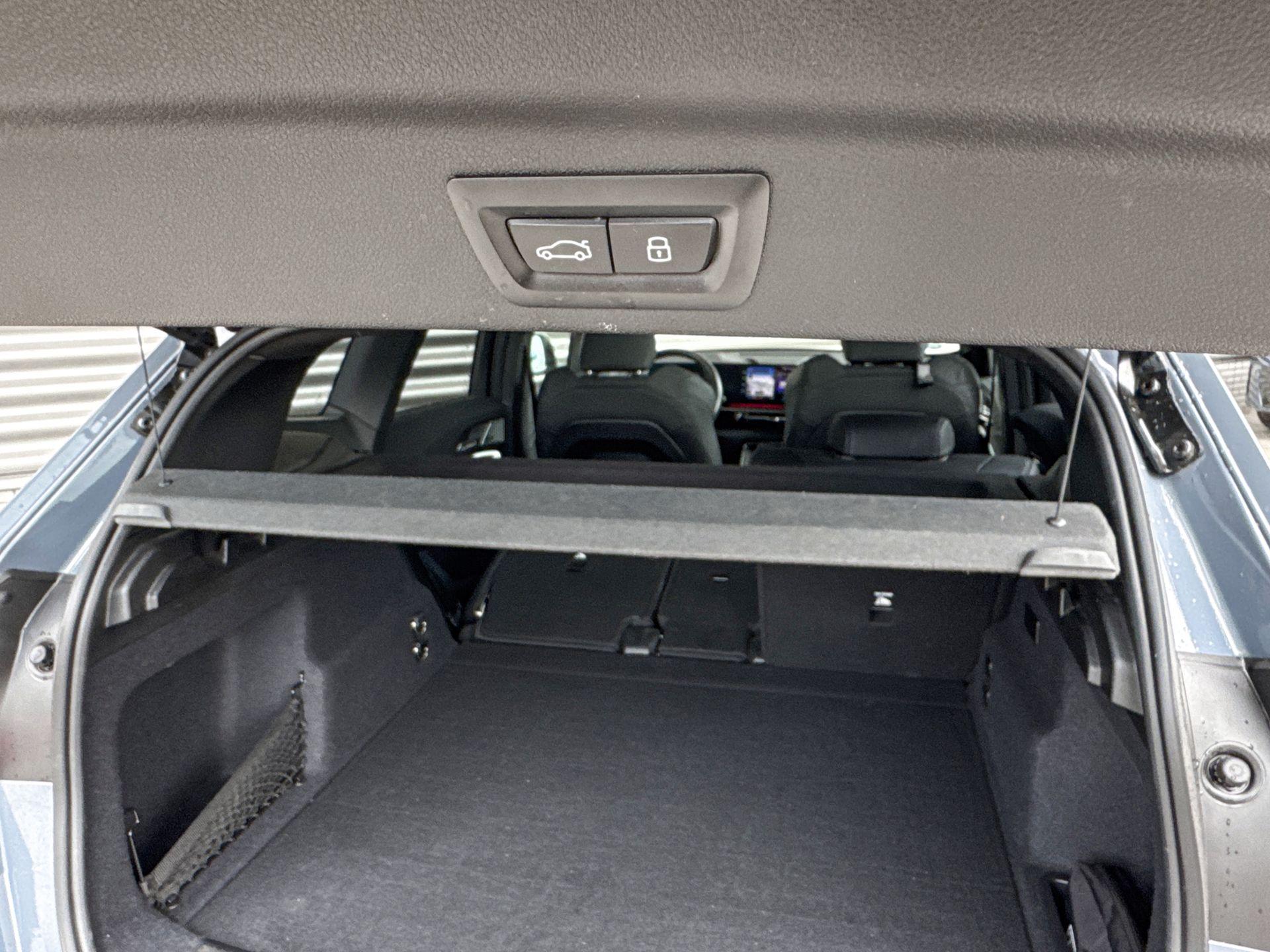 Foto van BMW Ix1 Xdrive30