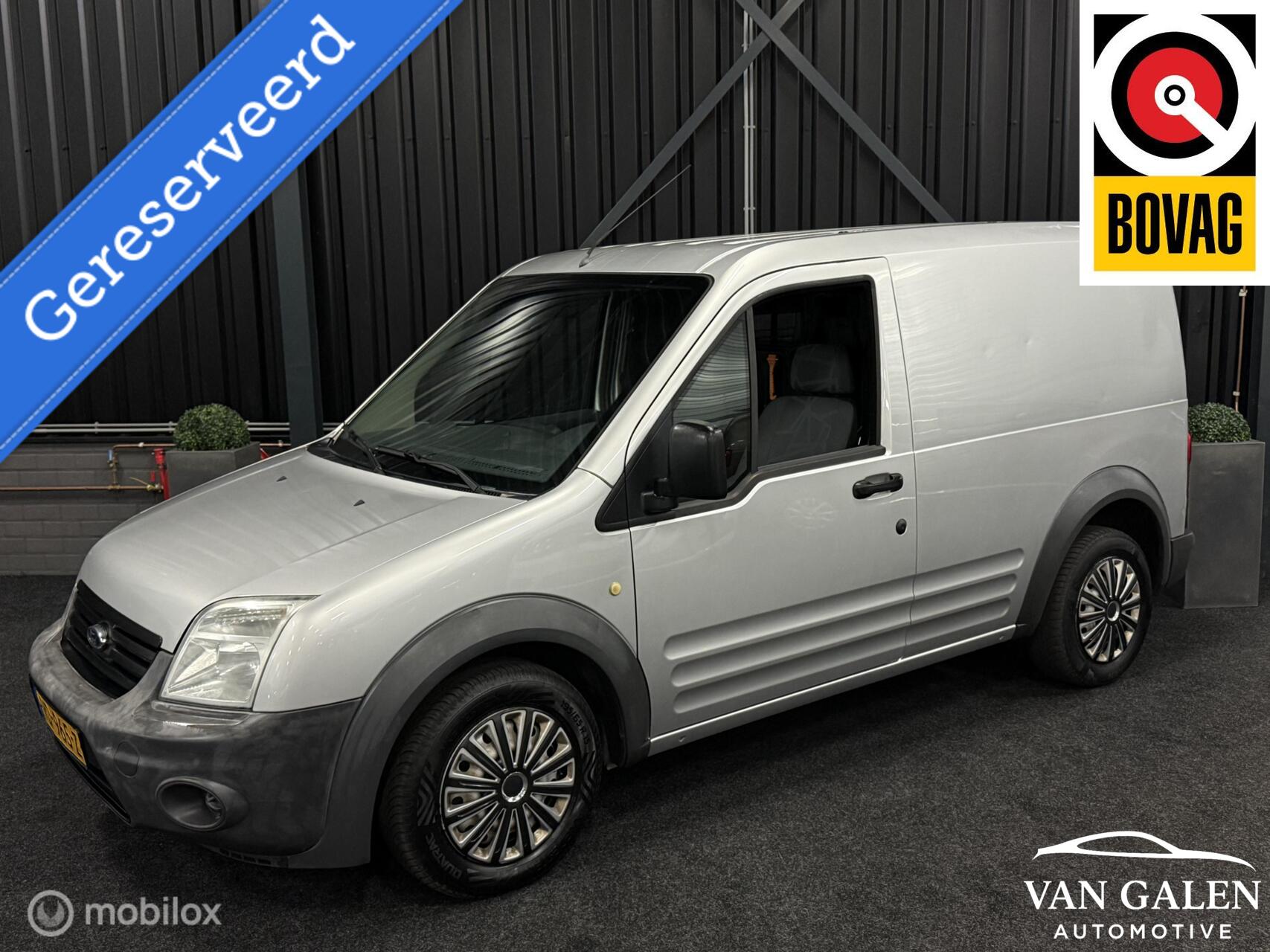Ford Transit Connect 1.8 TDCi Airco|Trekhaak|Navi|MARGE 2013 - voorkant