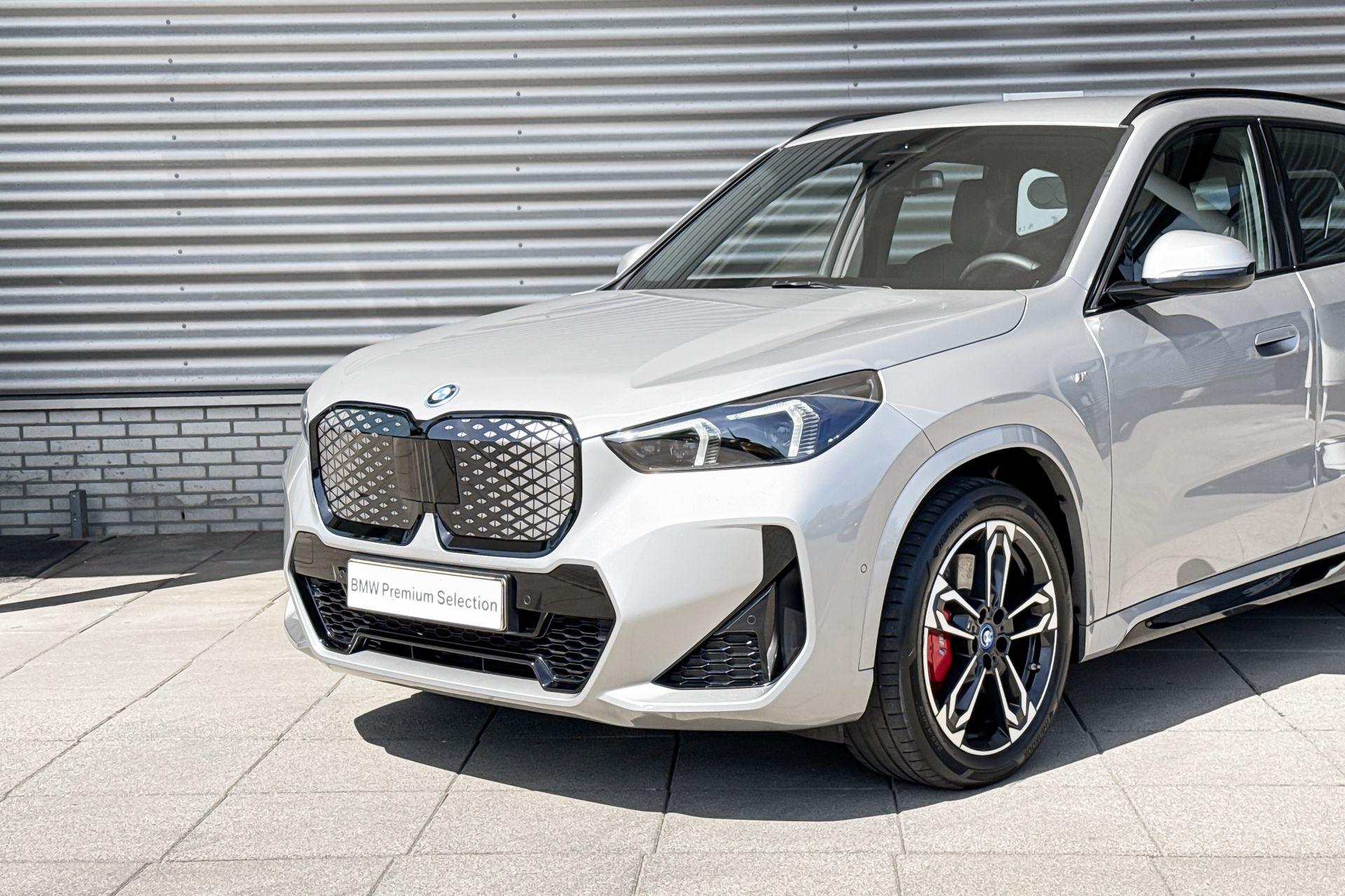 Foto van BMW Ix1 Edrive20
