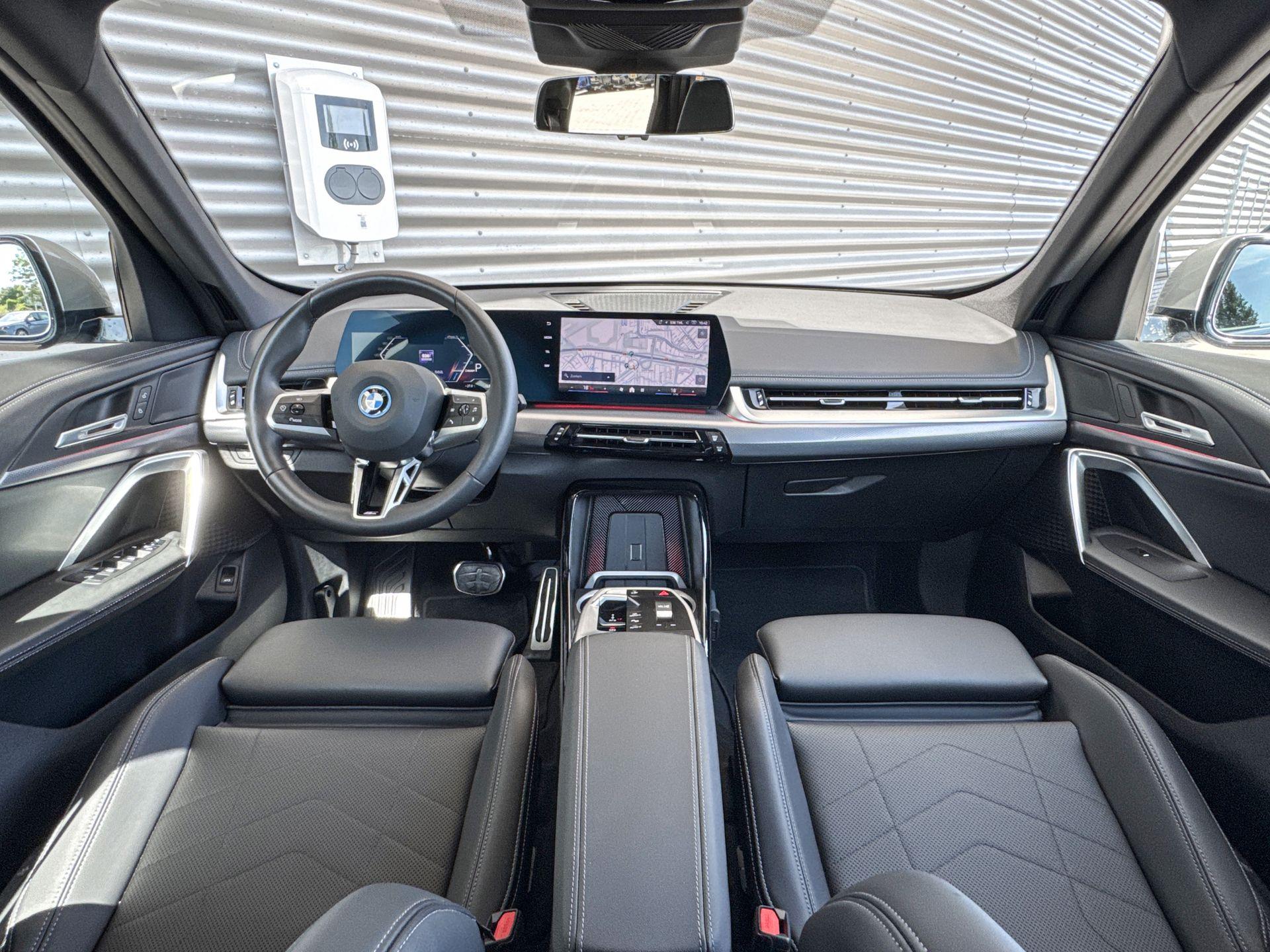 Foto van BMW Ix1 Edrive20