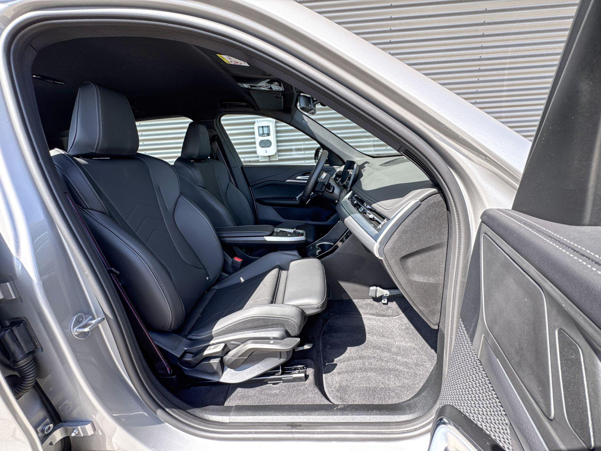 Foto van BMW Ix1 Edrive20