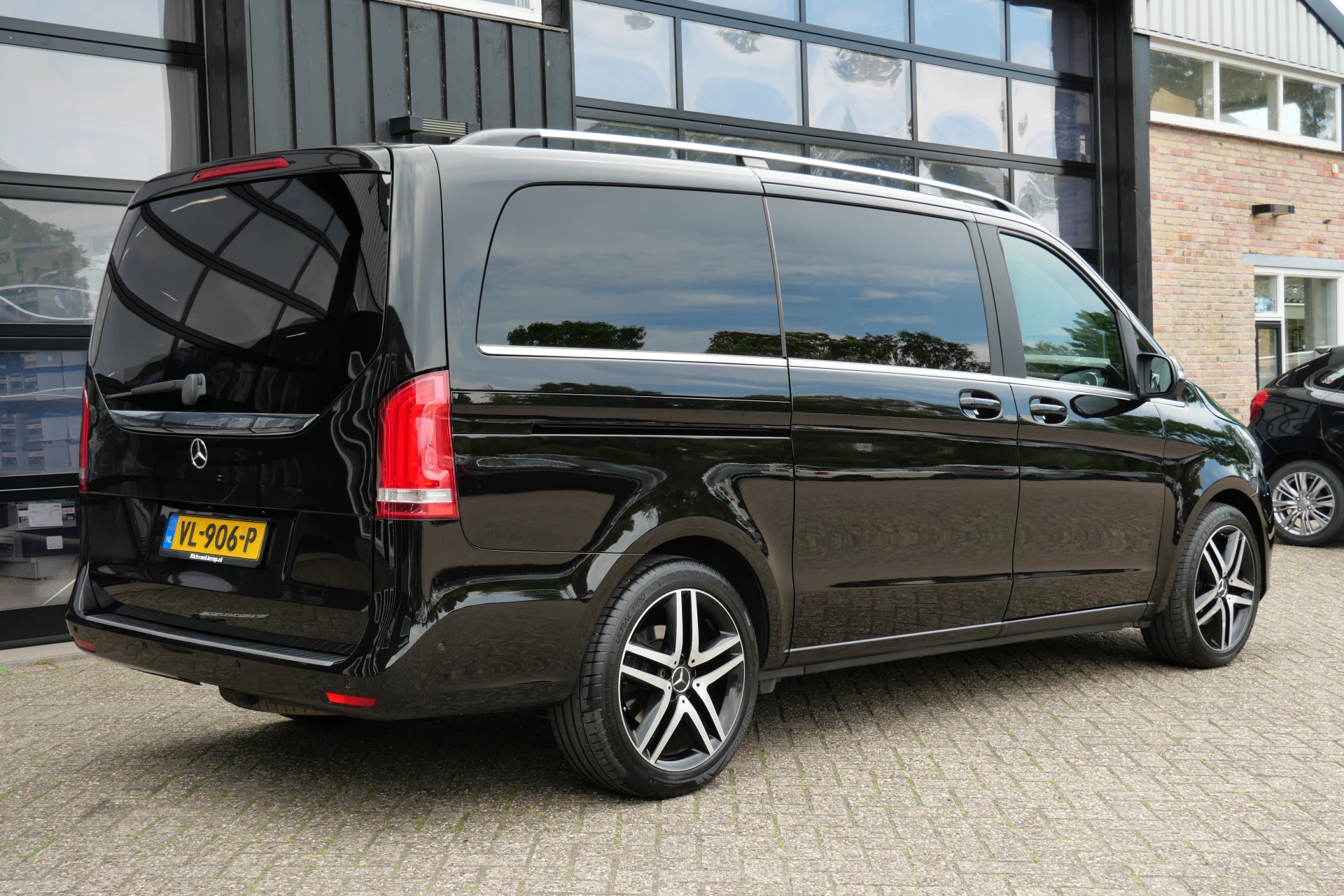 Foto van Mercedes-Benz V-klasse