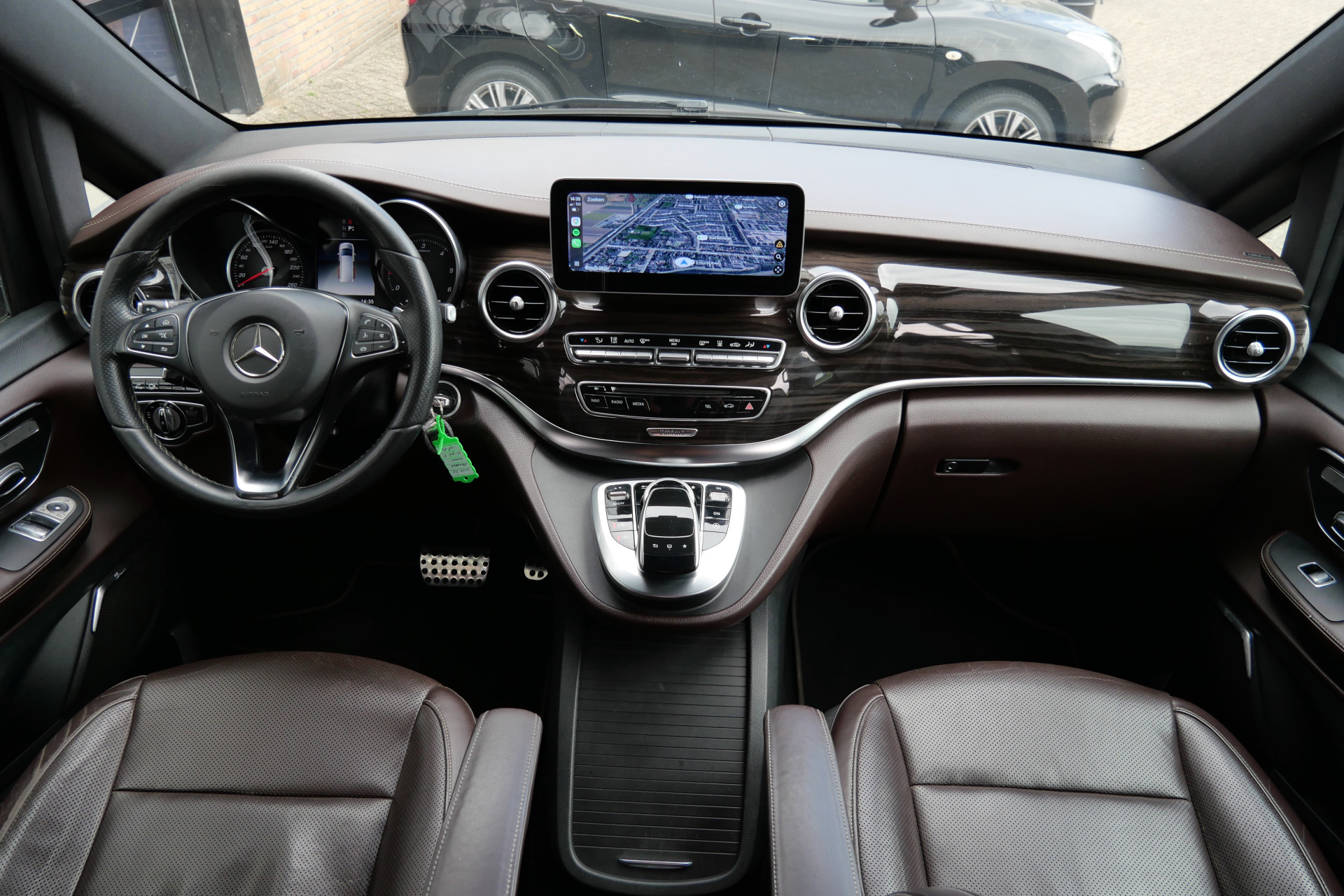 Foto van Mercedes-Benz V-klasse