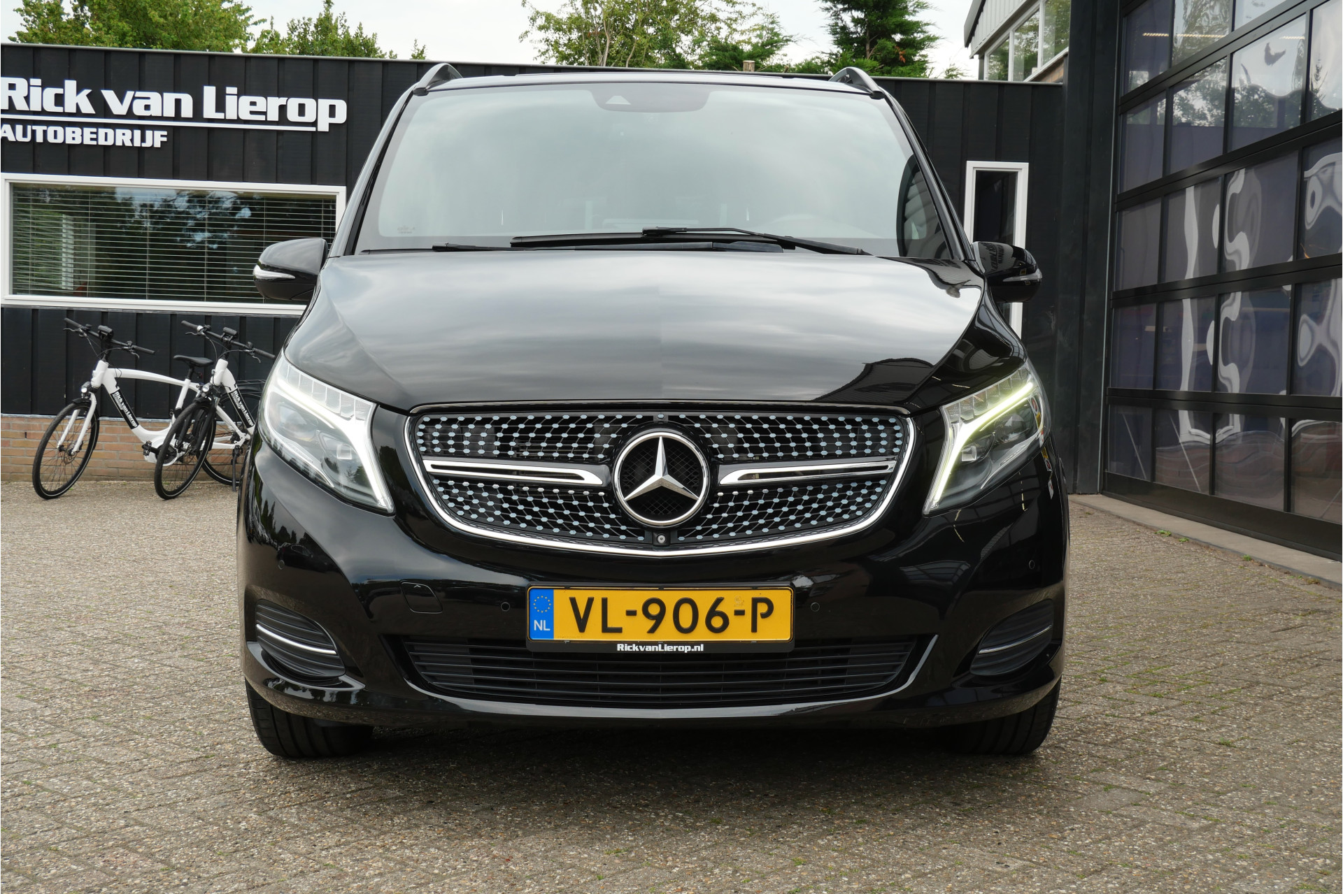 Foto van Mercedes-Benz V-klasse