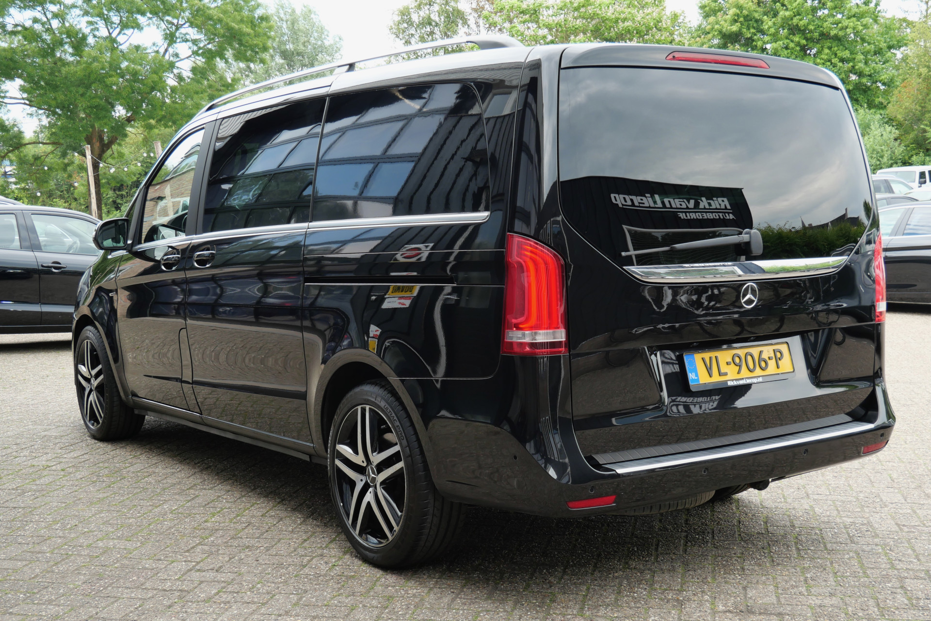 Foto van Mercedes-Benz V-klasse