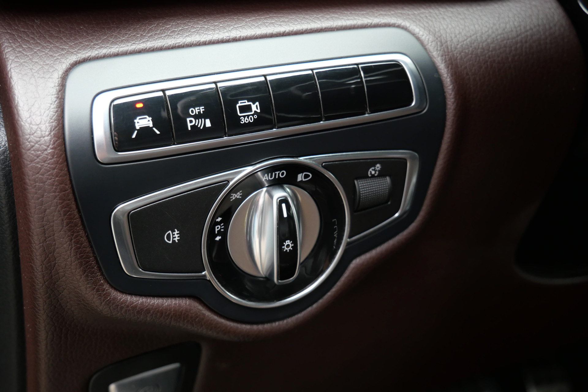 Foto van Mercedes-Benz V-klasse