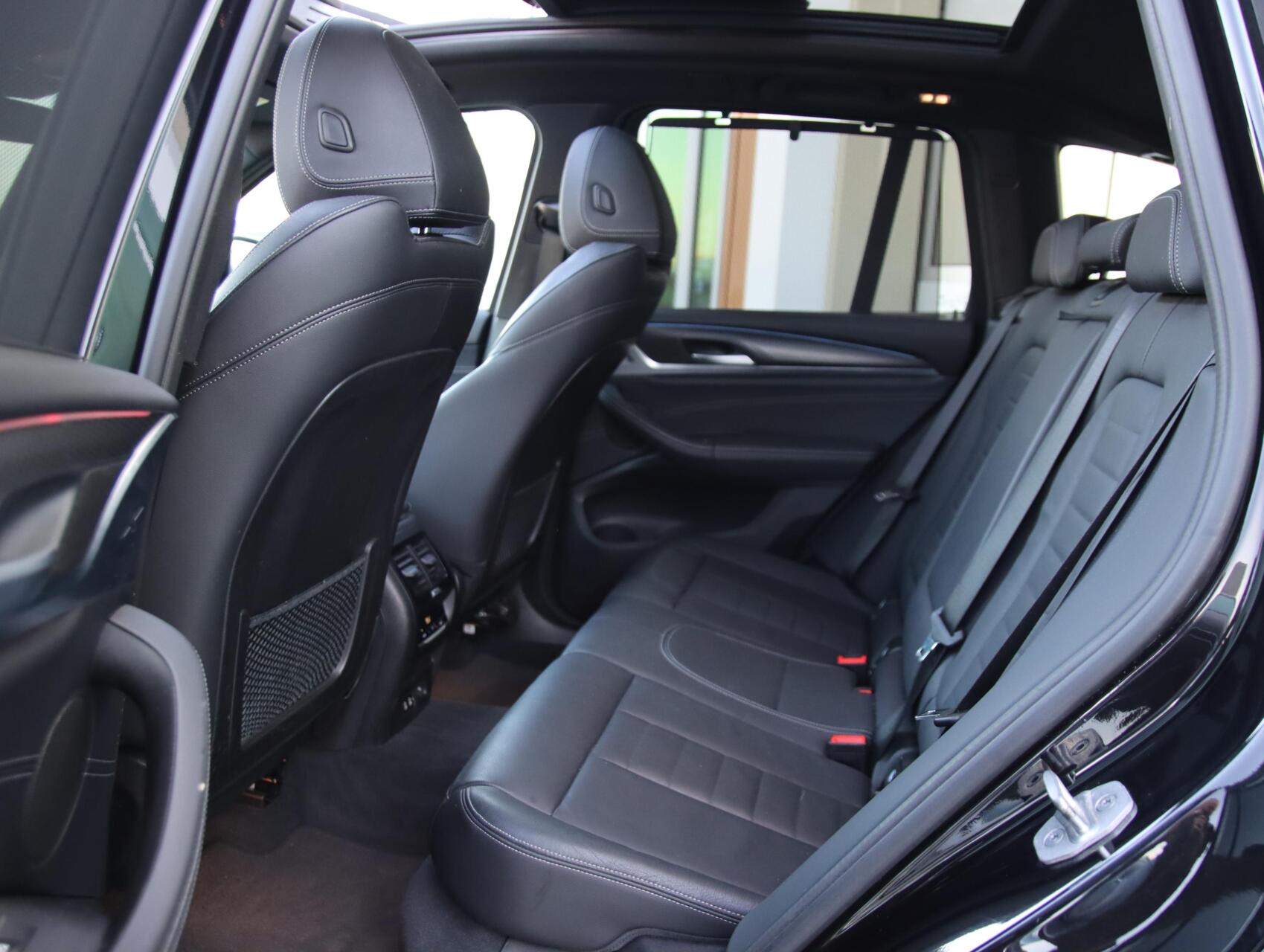 Foto van BMW X3 Xdrive30e