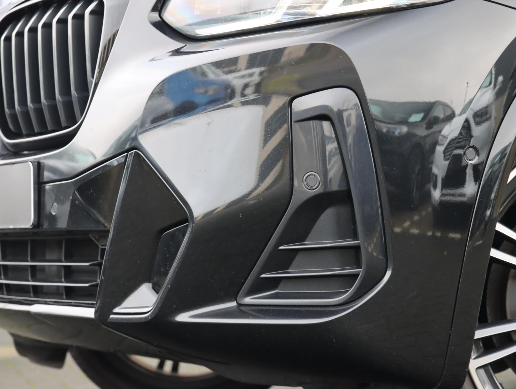 Foto van BMW X3 Xdrive30e