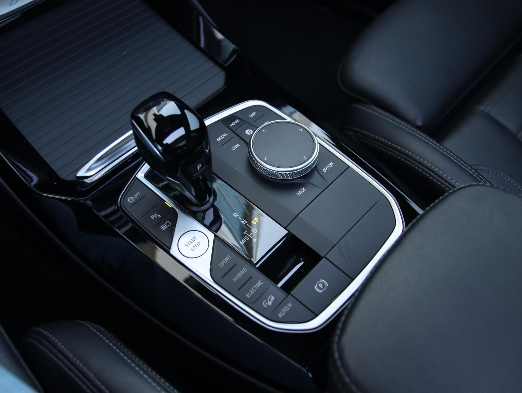 Foto van BMW X3 Xdrive30e