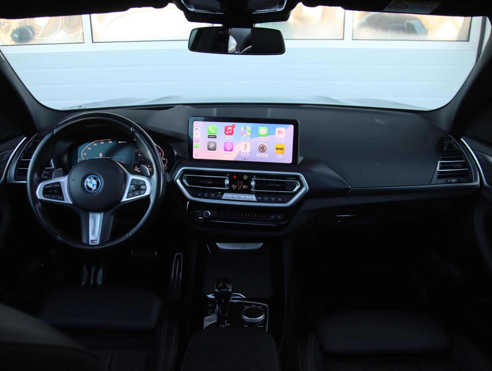 Foto van BMW X3 Xdrive30e