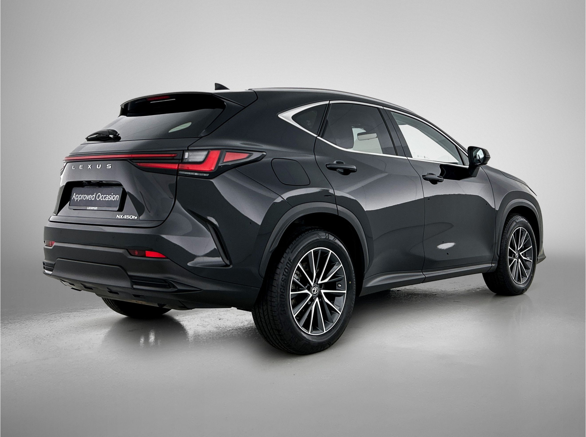 Foto van Lexus Lexus Nx450h+
