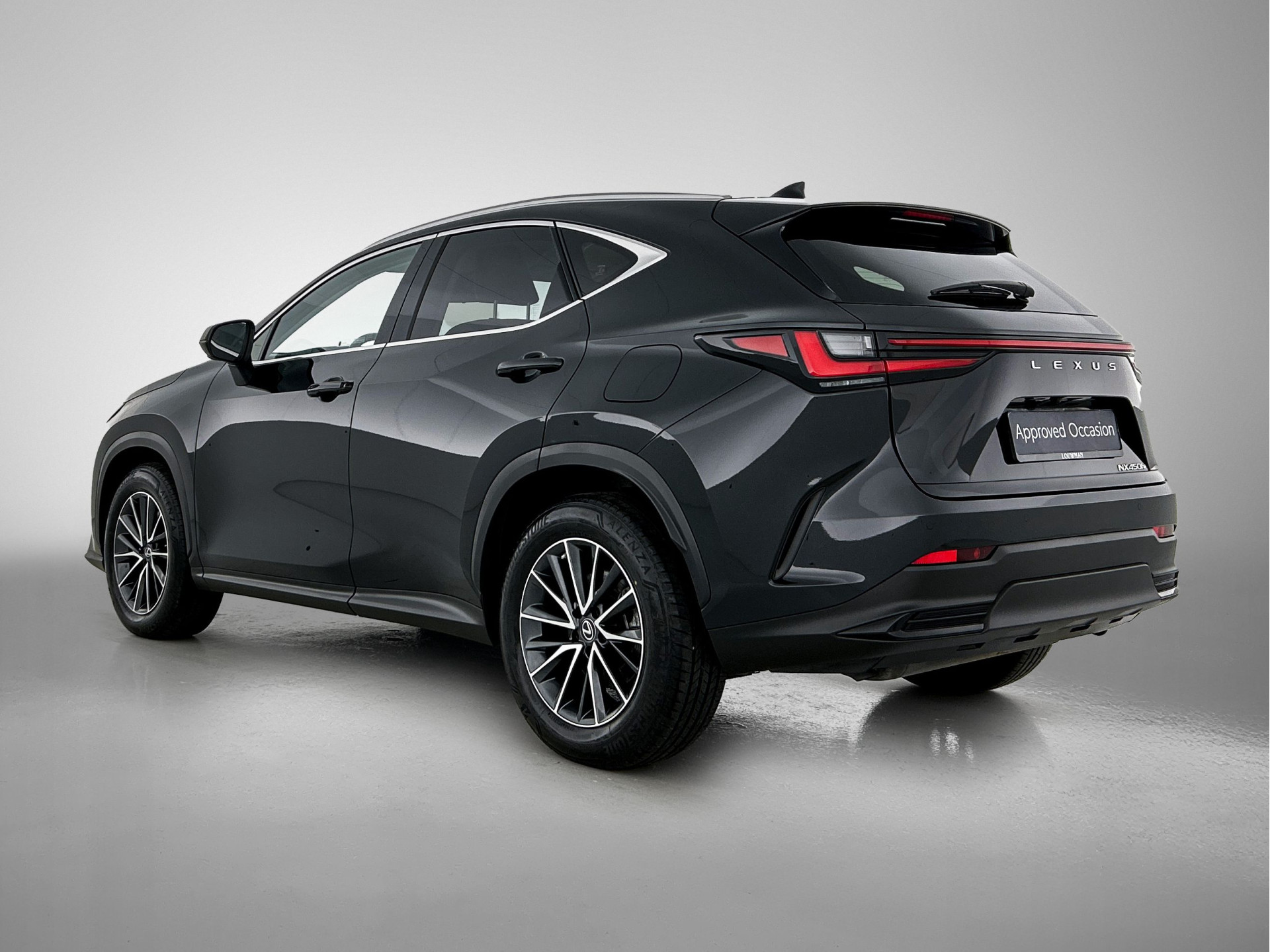 Foto van Lexus Lexus Nx450h+