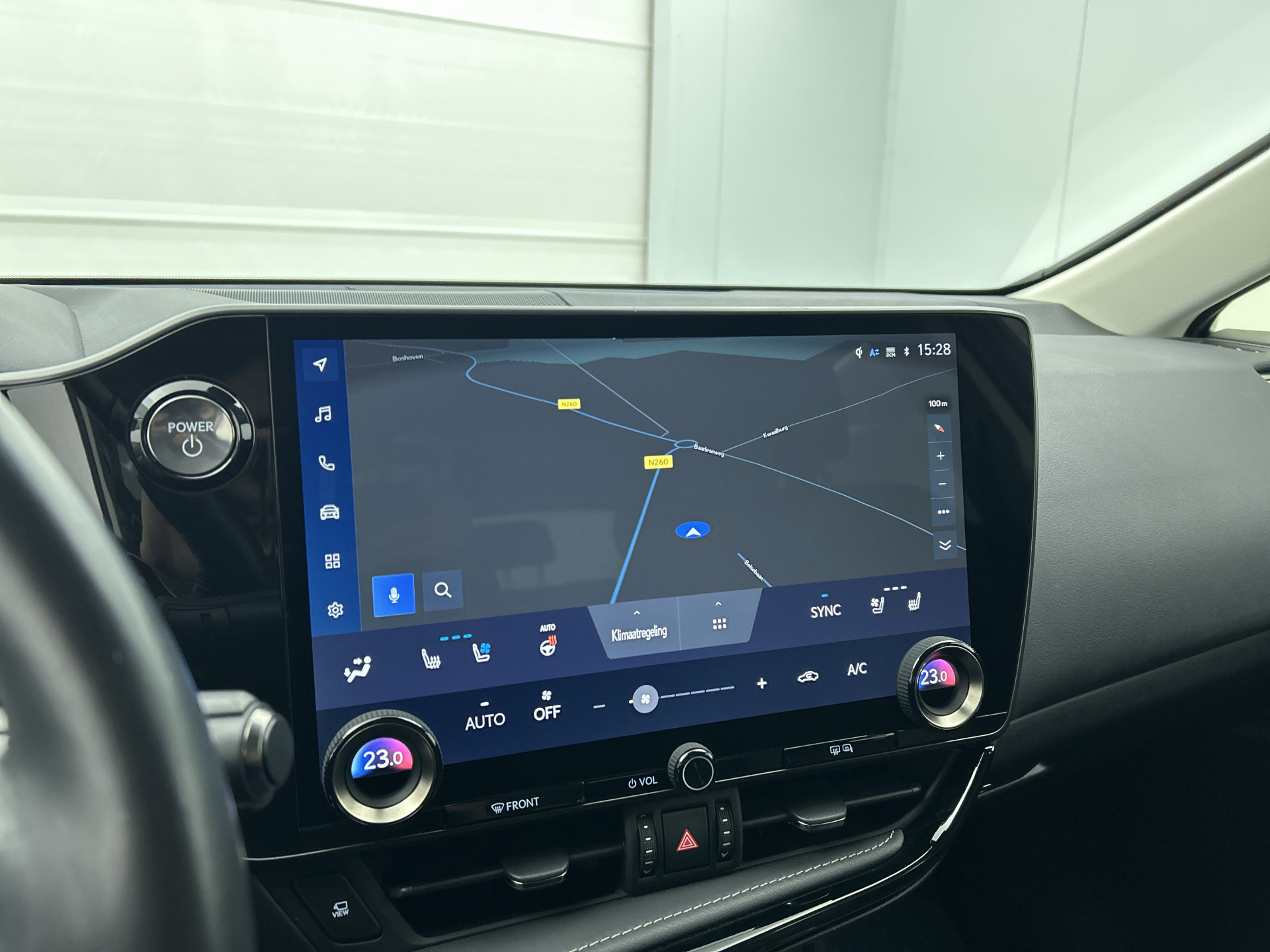 Foto van Lexus Lexus Nx450h+