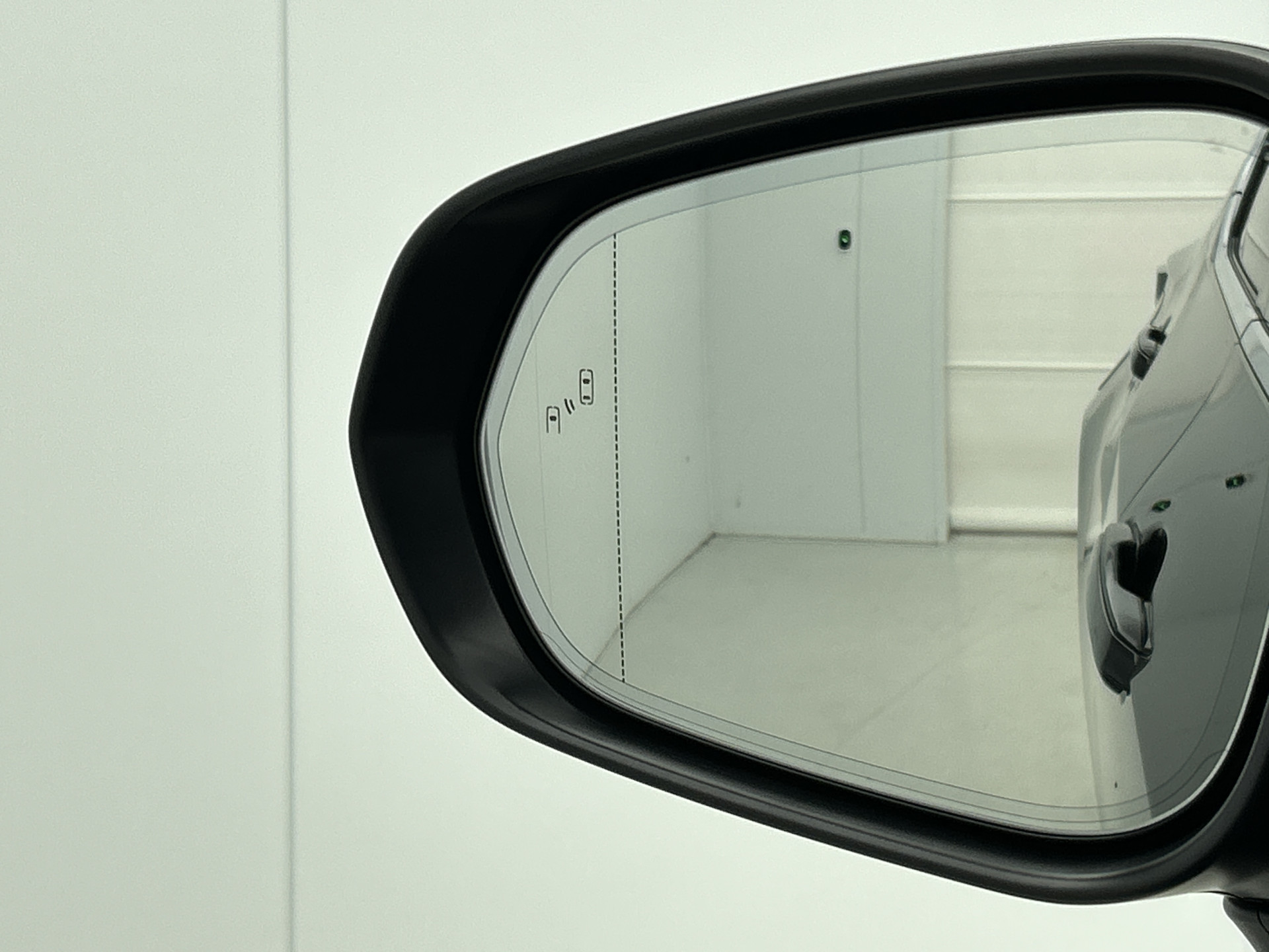 Foto van Lexus Lexus Nx450h+