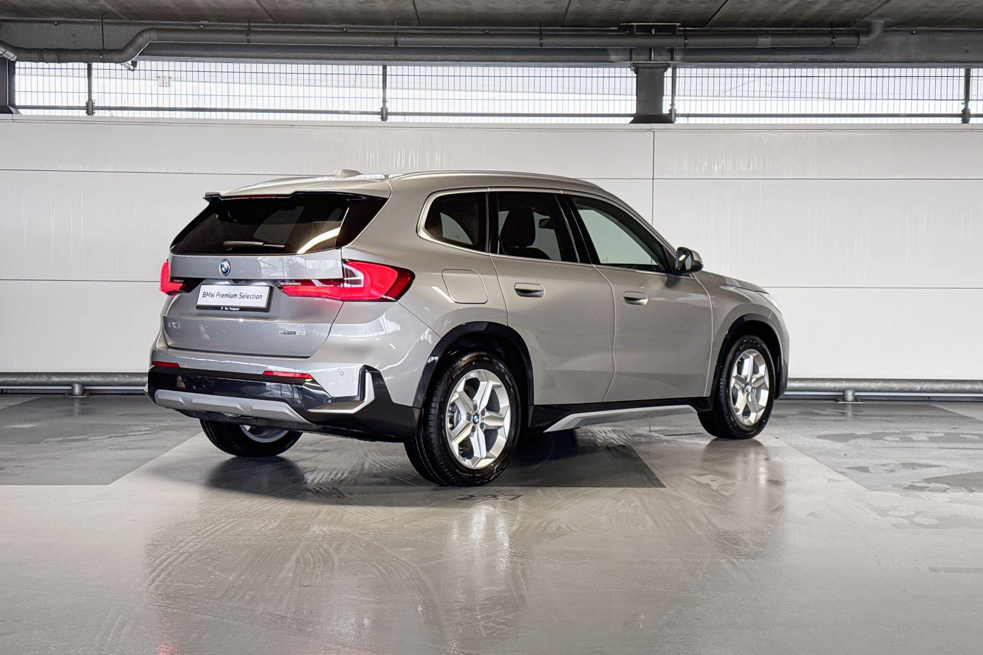Foto van BMW Ix1 Edrive20