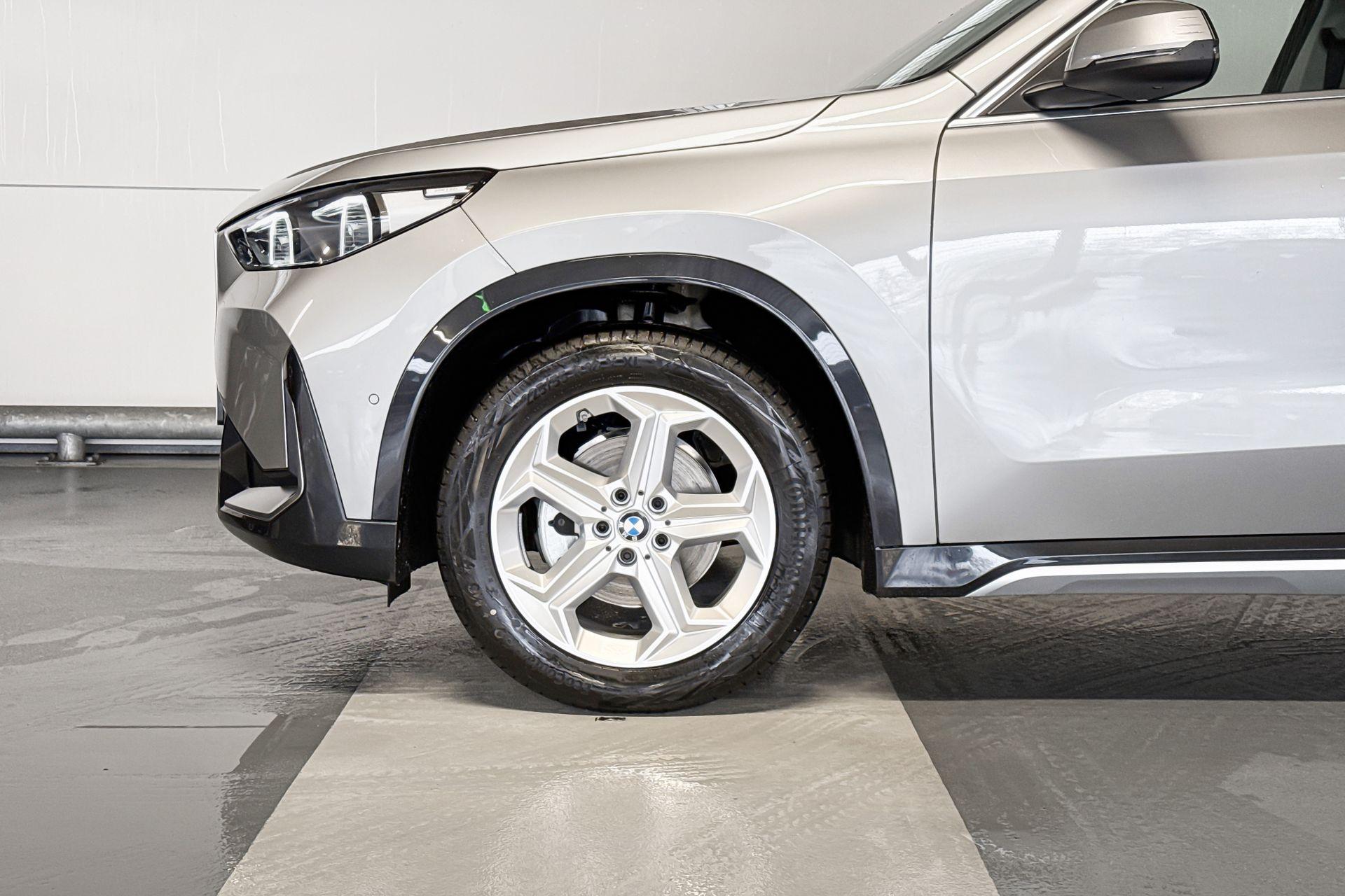 Foto van BMW Ix1 Edrive20