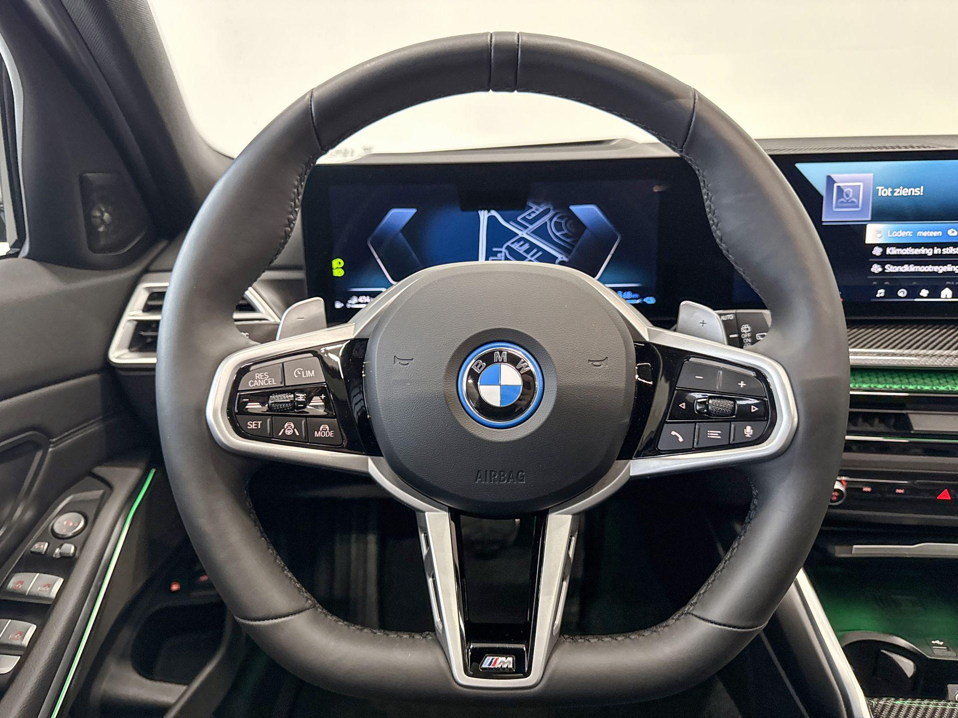 Foto van BMW 330e