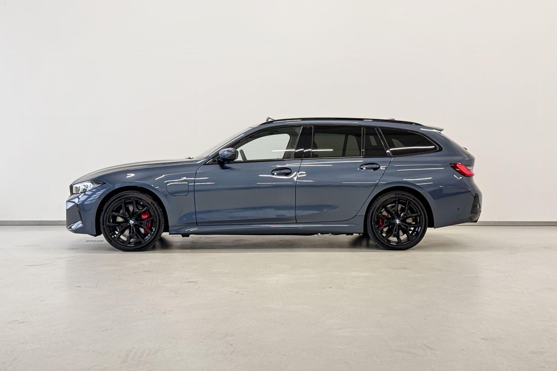 Foto van BMW 330e