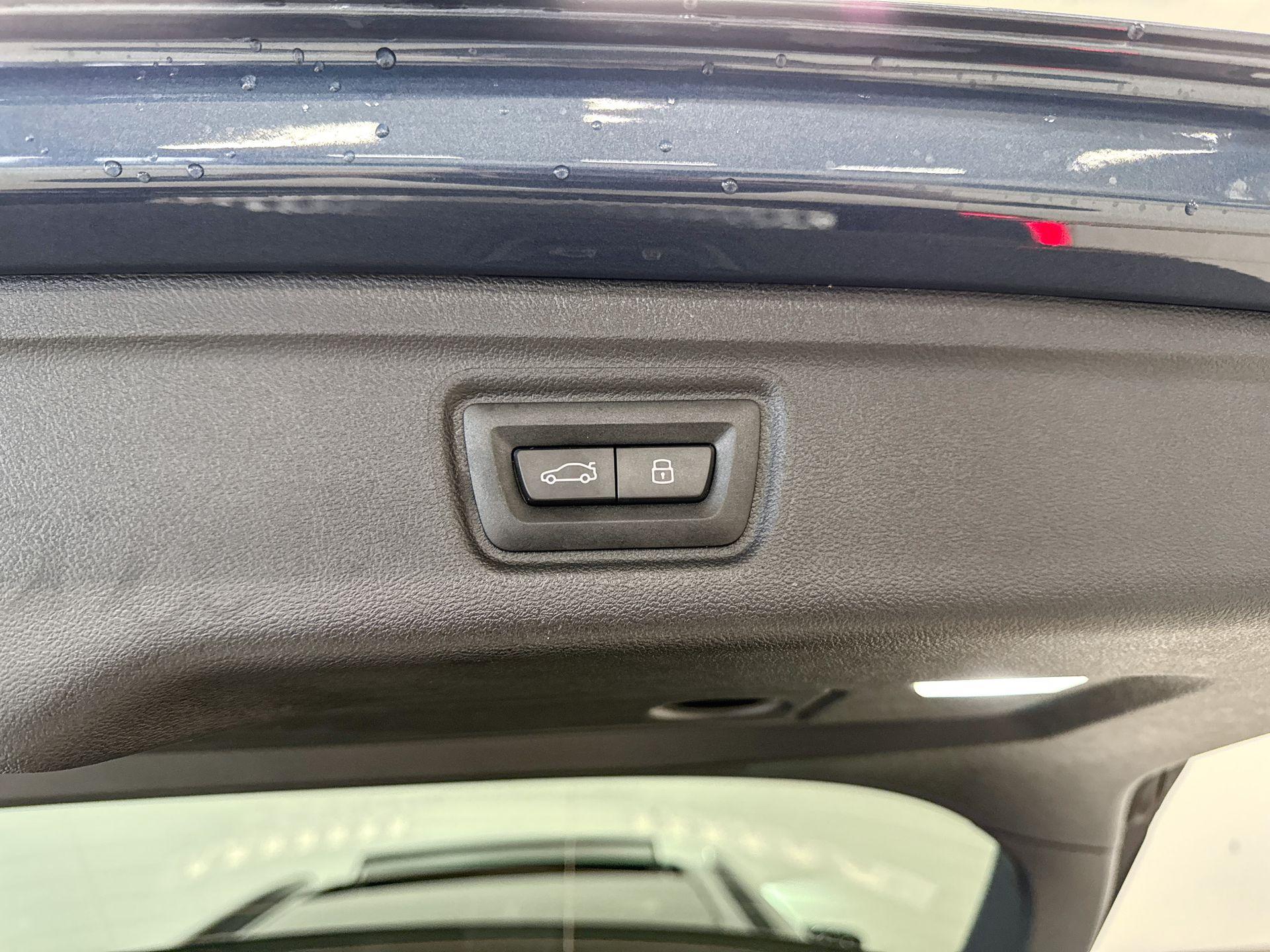 Foto van BMW 330e