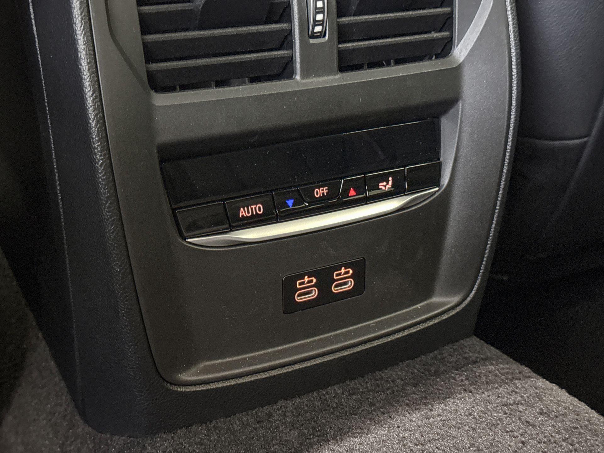 Foto van BMW 330e