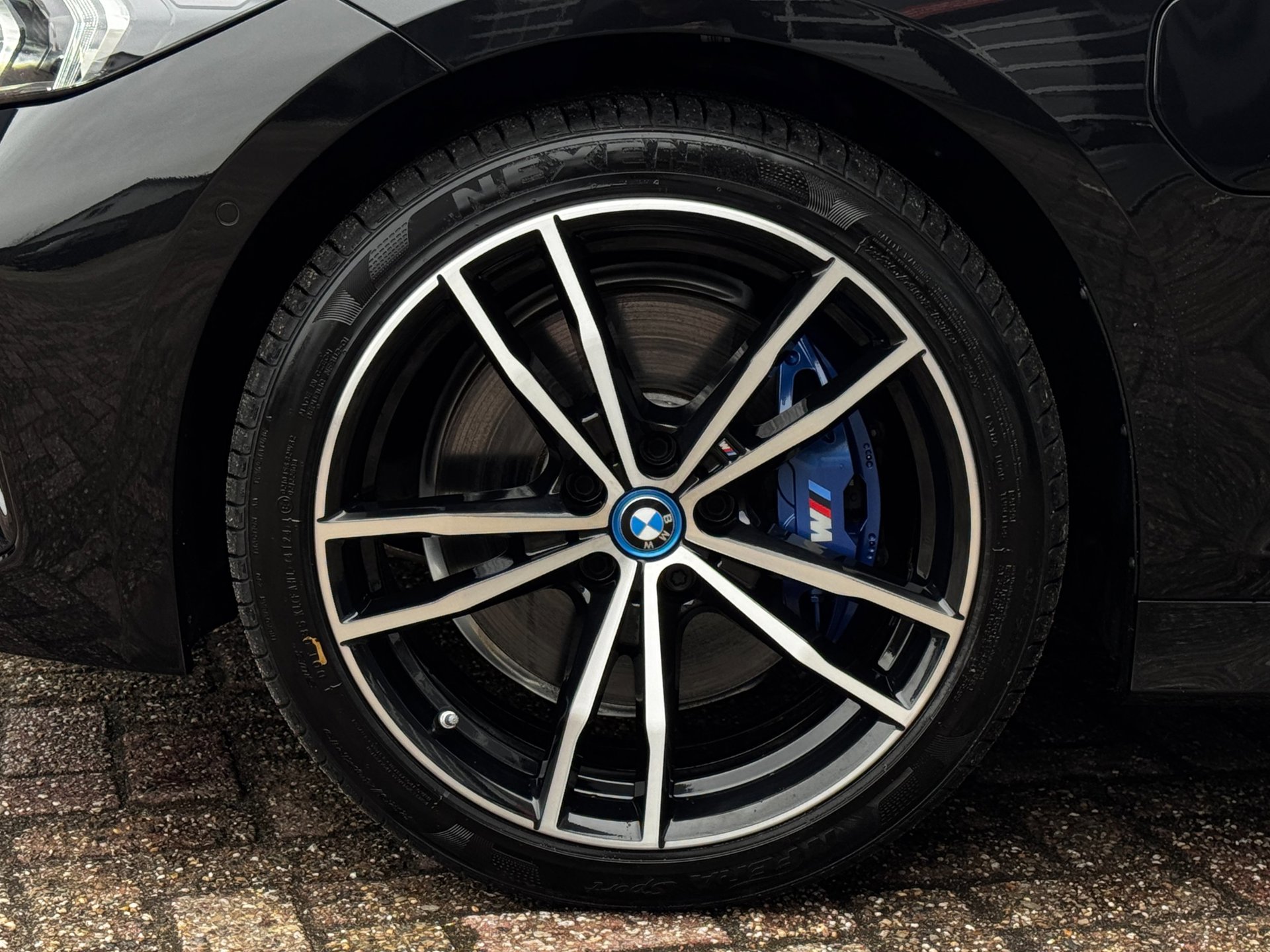 Foto van BMW 330e xDrive