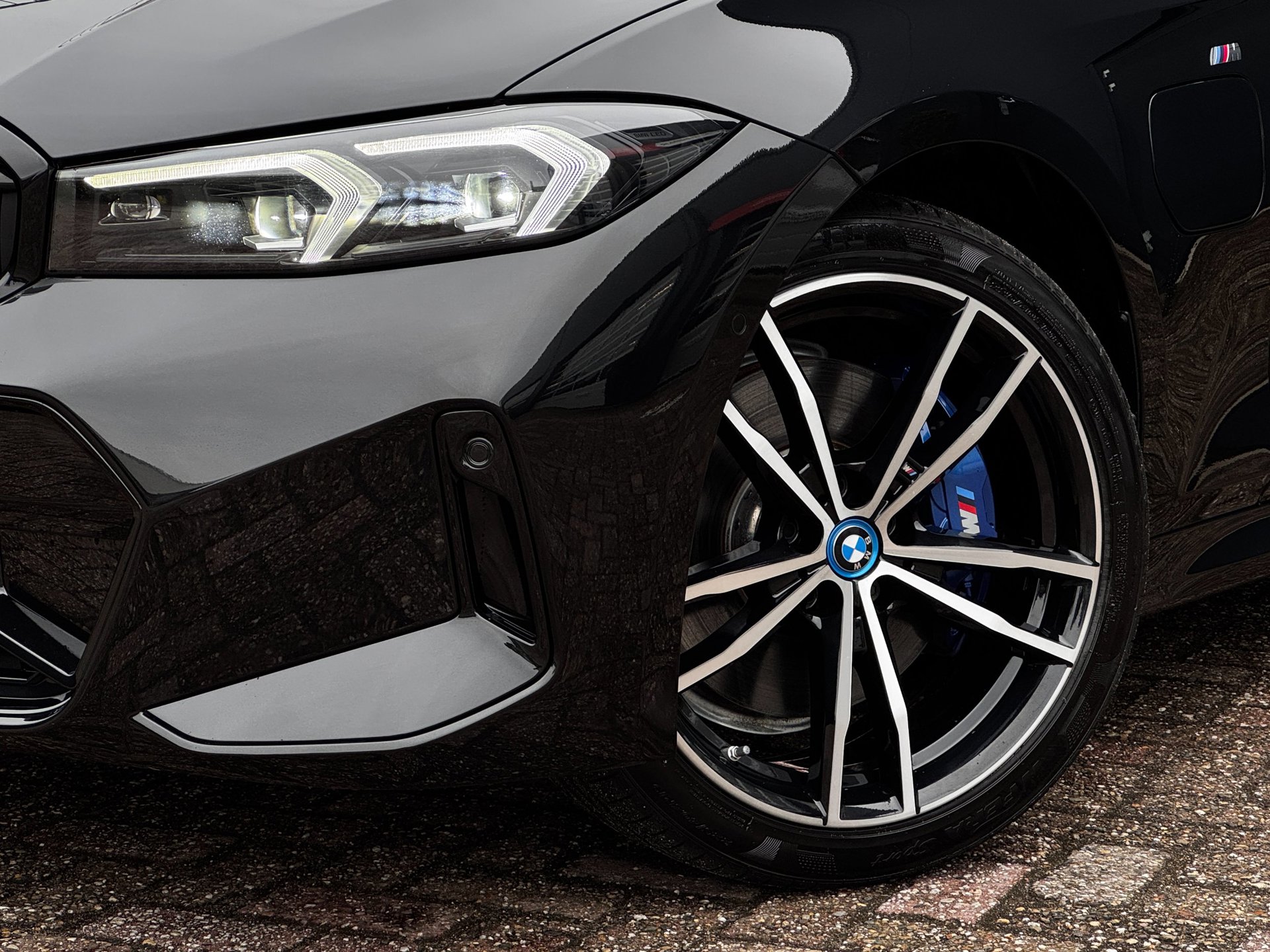 Foto van BMW 330e xDrive