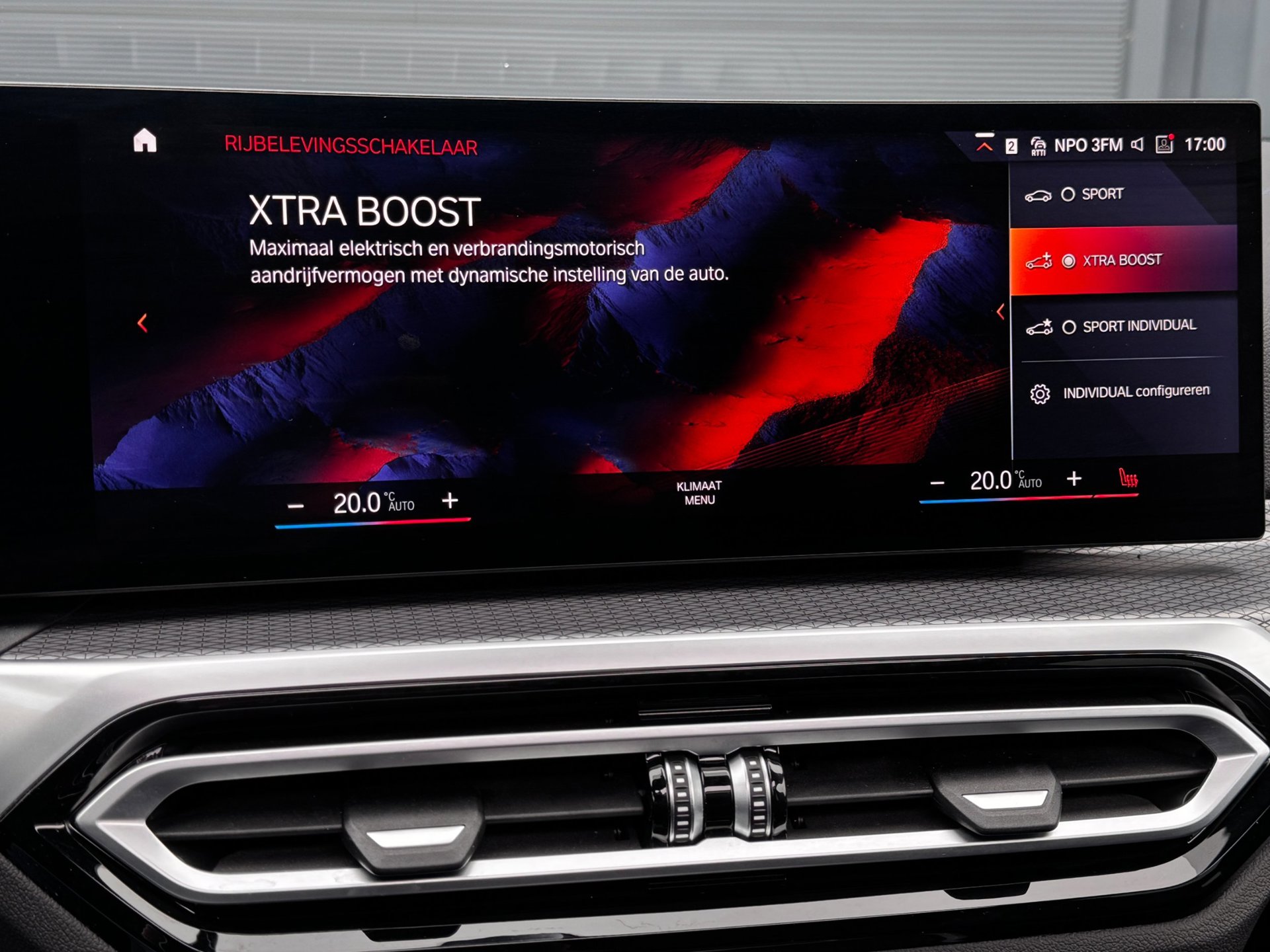Foto van BMW 330e xDrive
