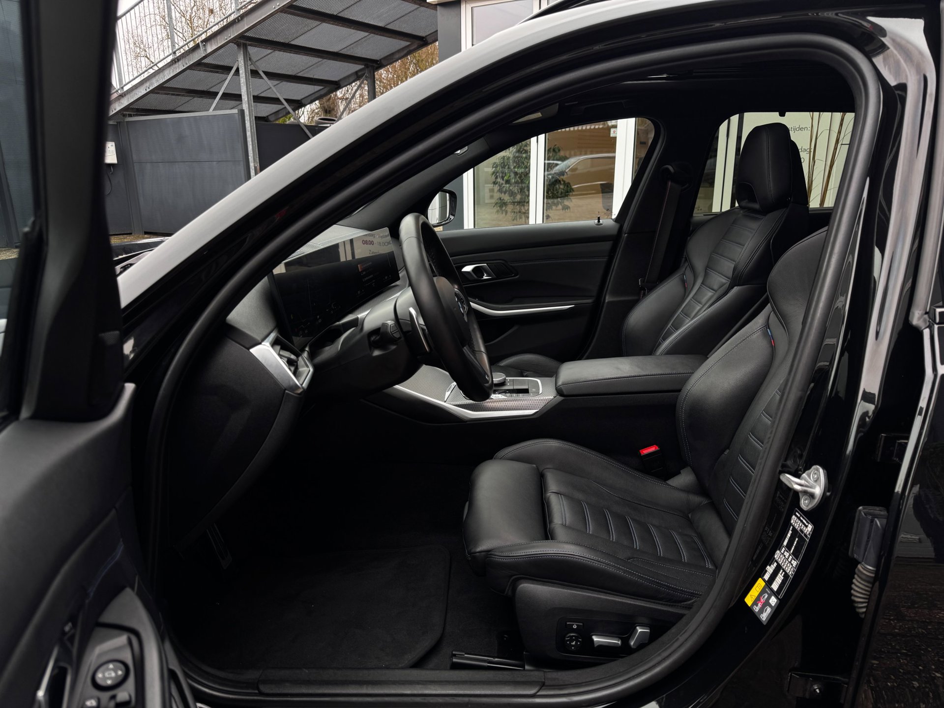 Foto van BMW 330e xDrive