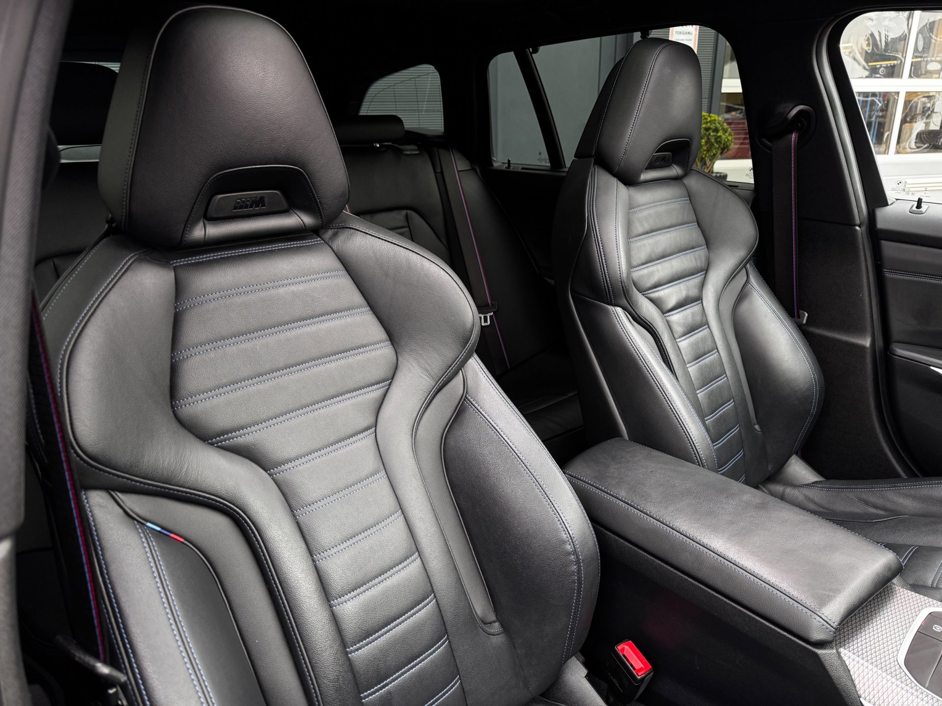 Foto van BMW 330e xDrive