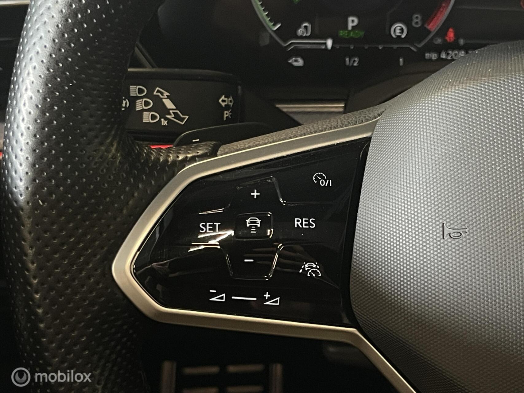 Foto van Volkswagen Touareg R