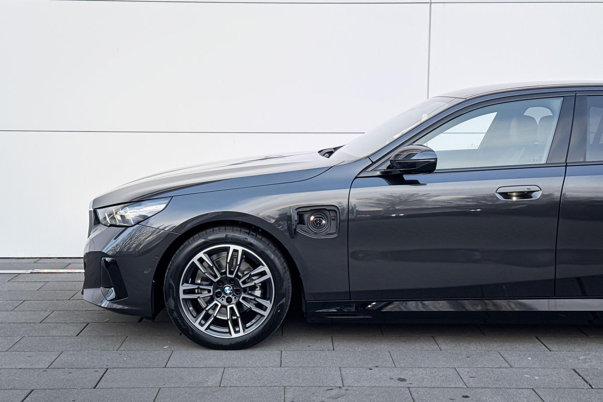 Foto van BMW 530e