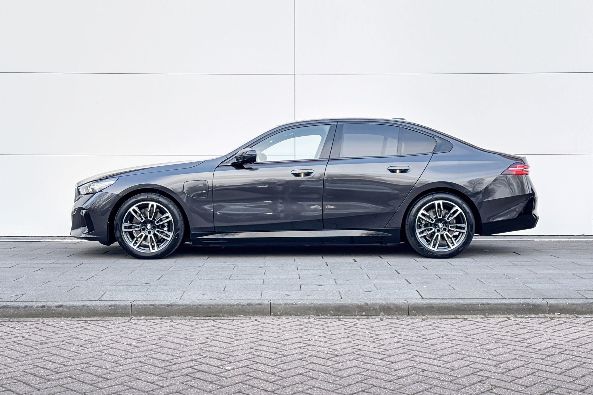 Foto van BMW 530e