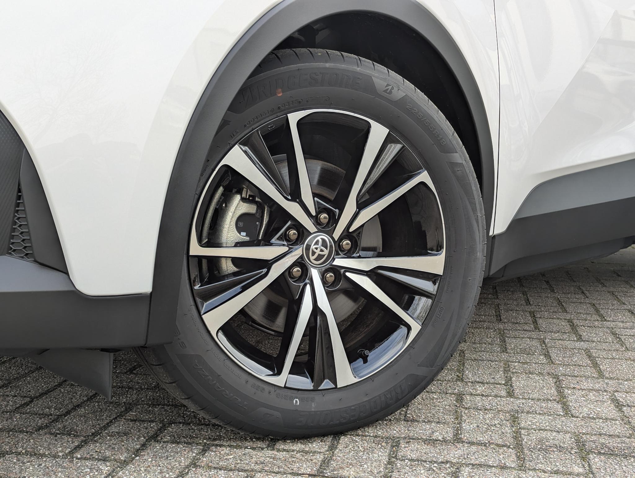Foto van Toyota Toyota C-hr