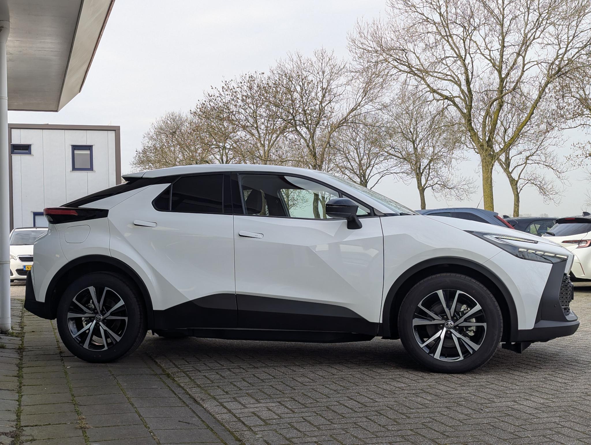 Foto van Toyota Toyota C-hr