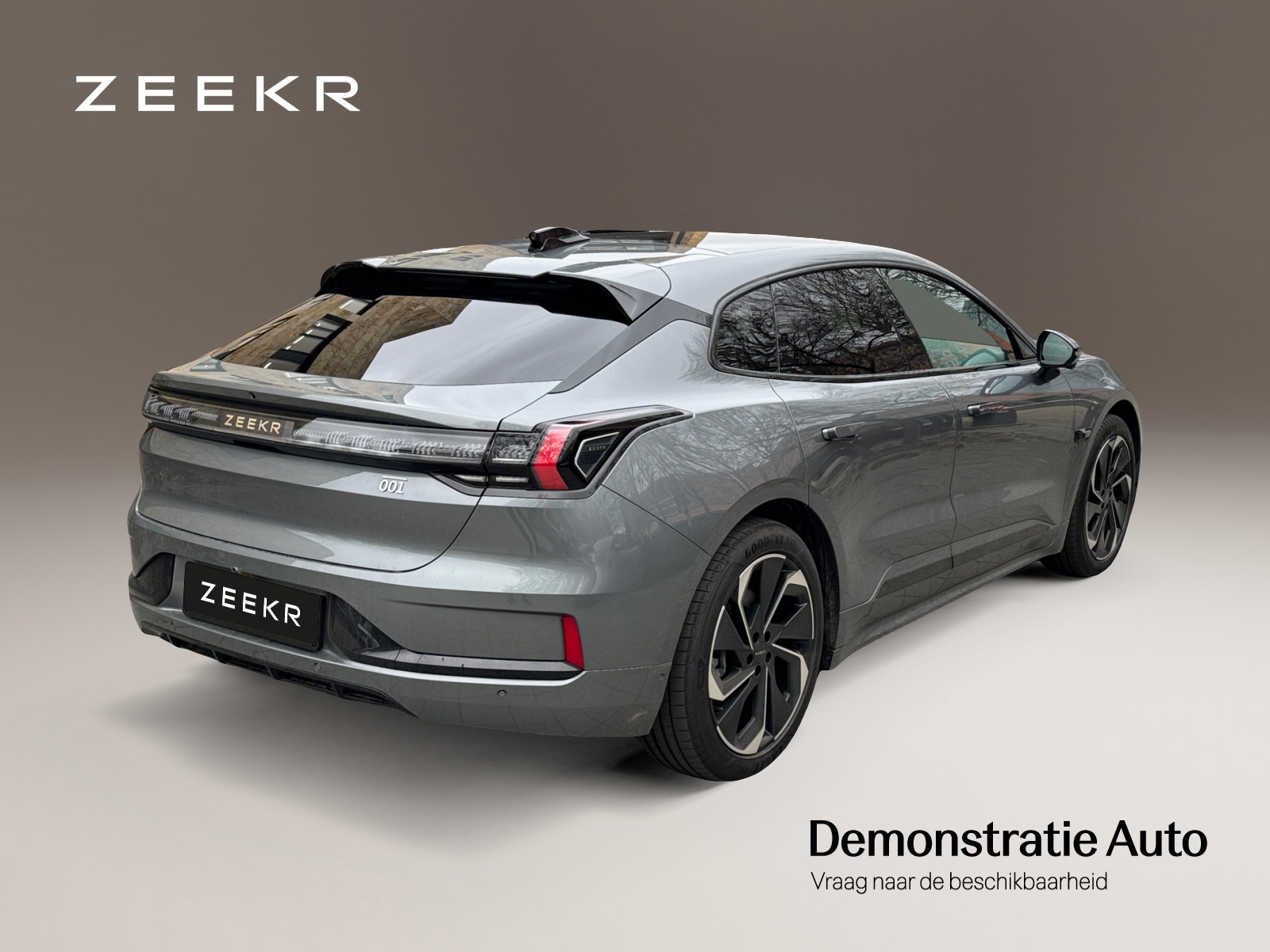 Foto van Zeekr 001