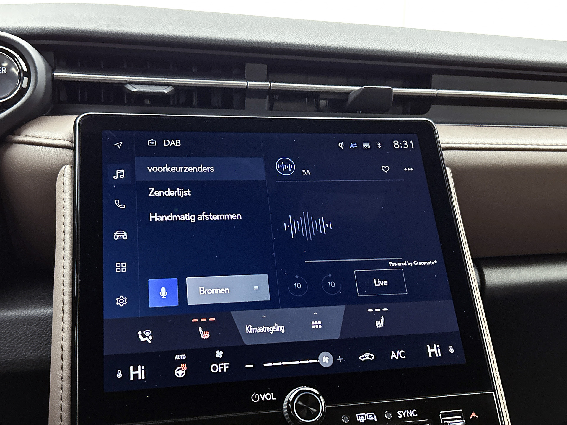 Foto van Lexus Lexus LBX