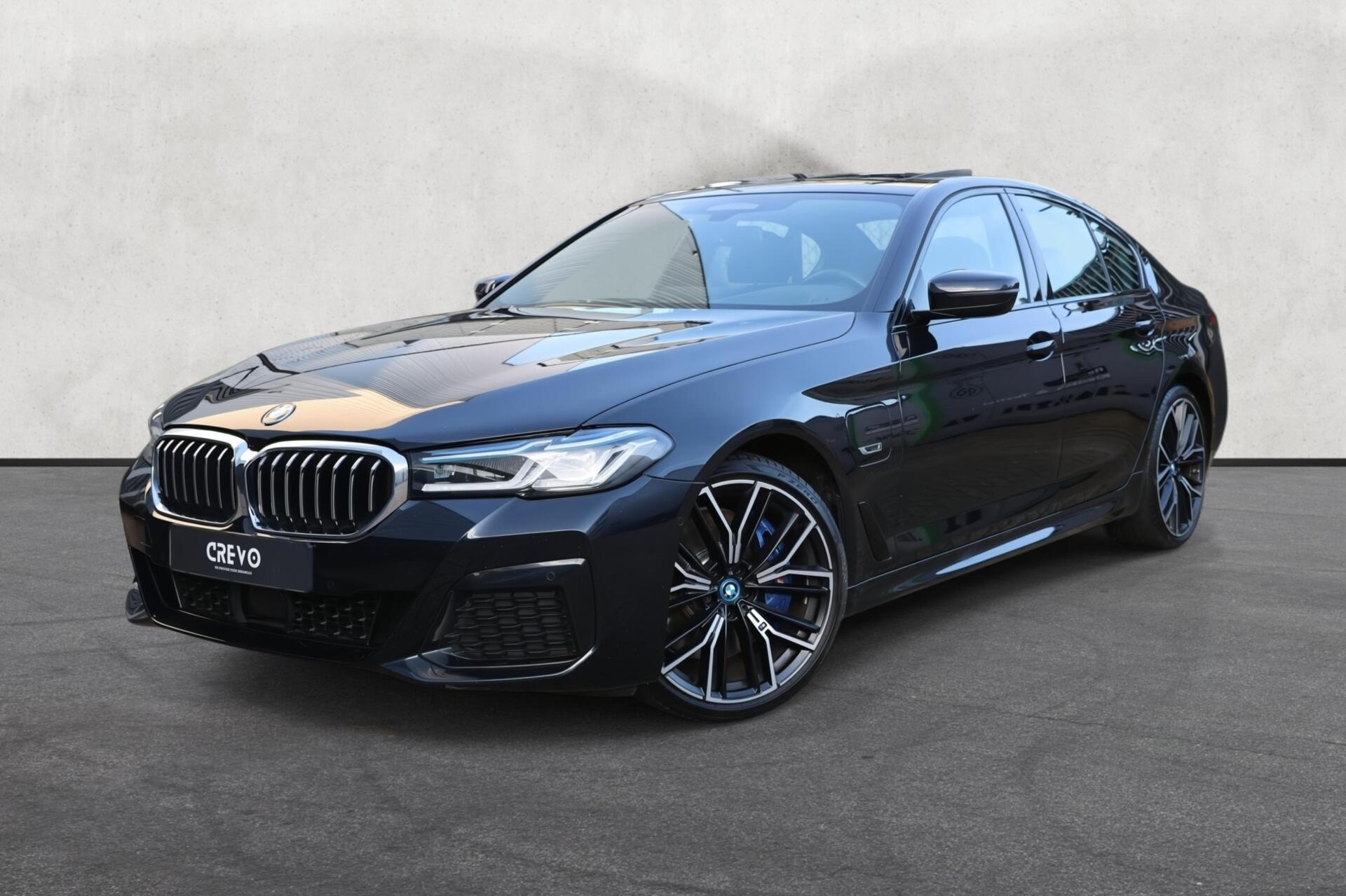 BMW 545e xDrive 545e xDrive | HUD  | H&K |  Keyless | PANO | 2022 - voorkant