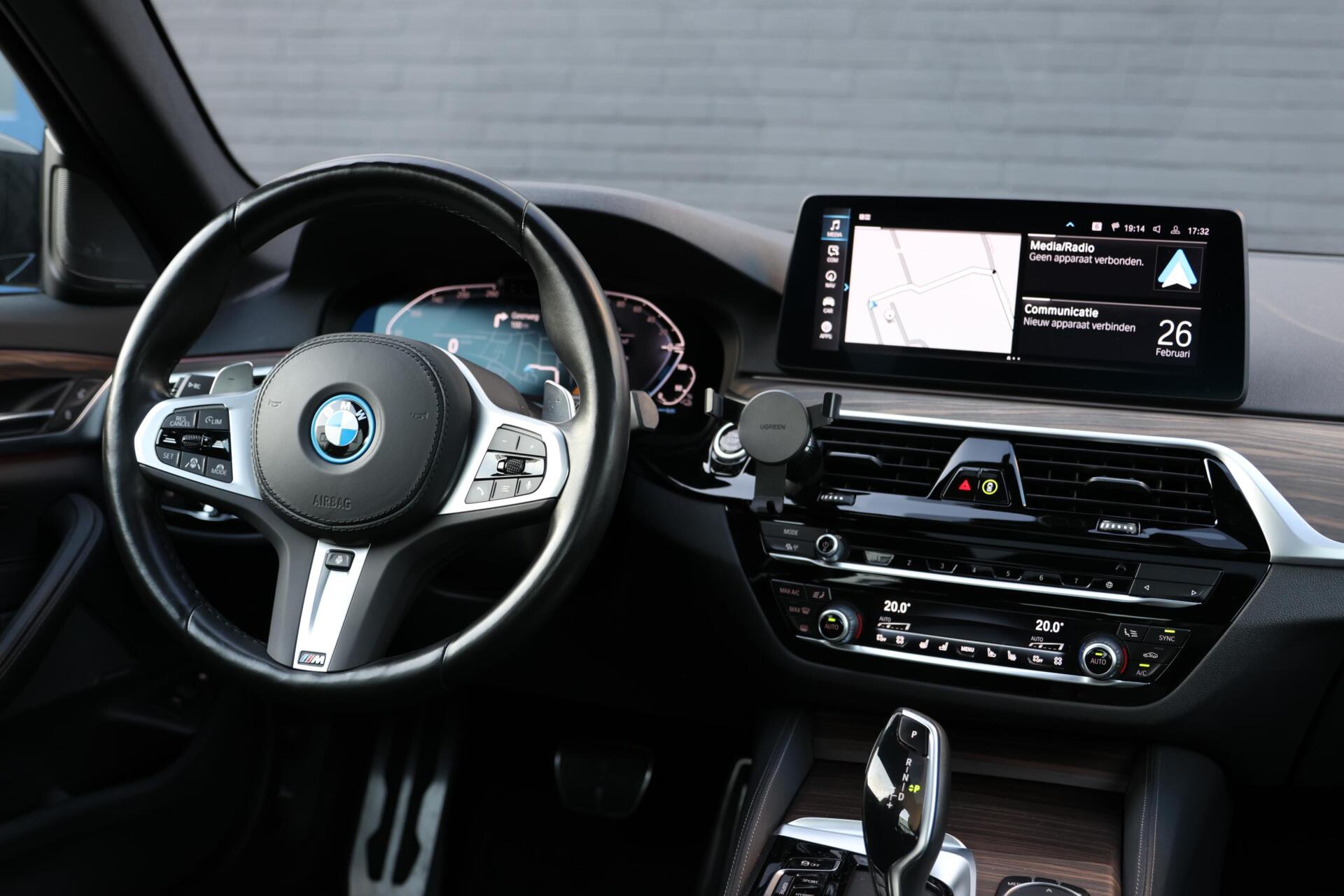 Foto van BMW 545e xDrive