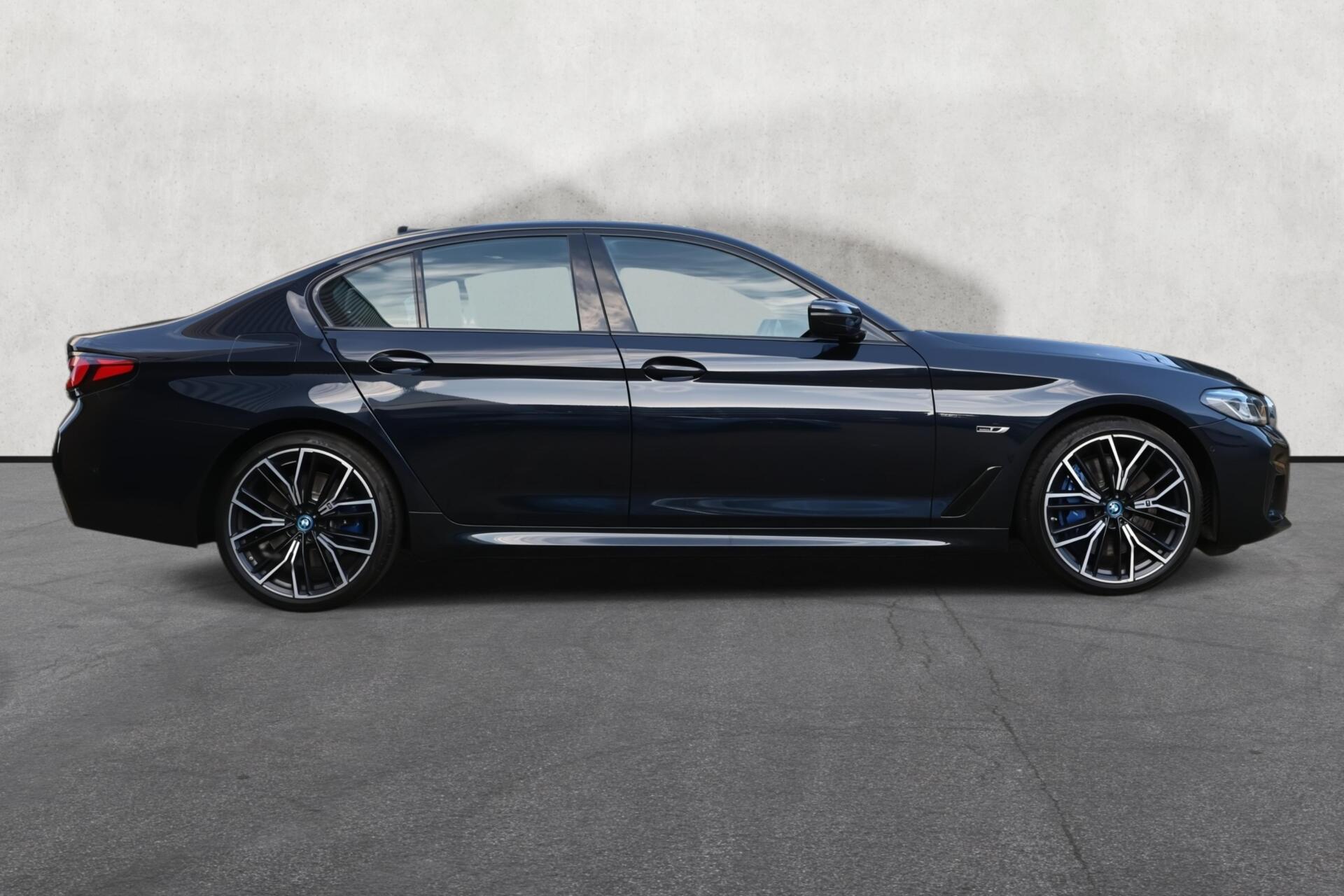 Foto van BMW 545e xDrive